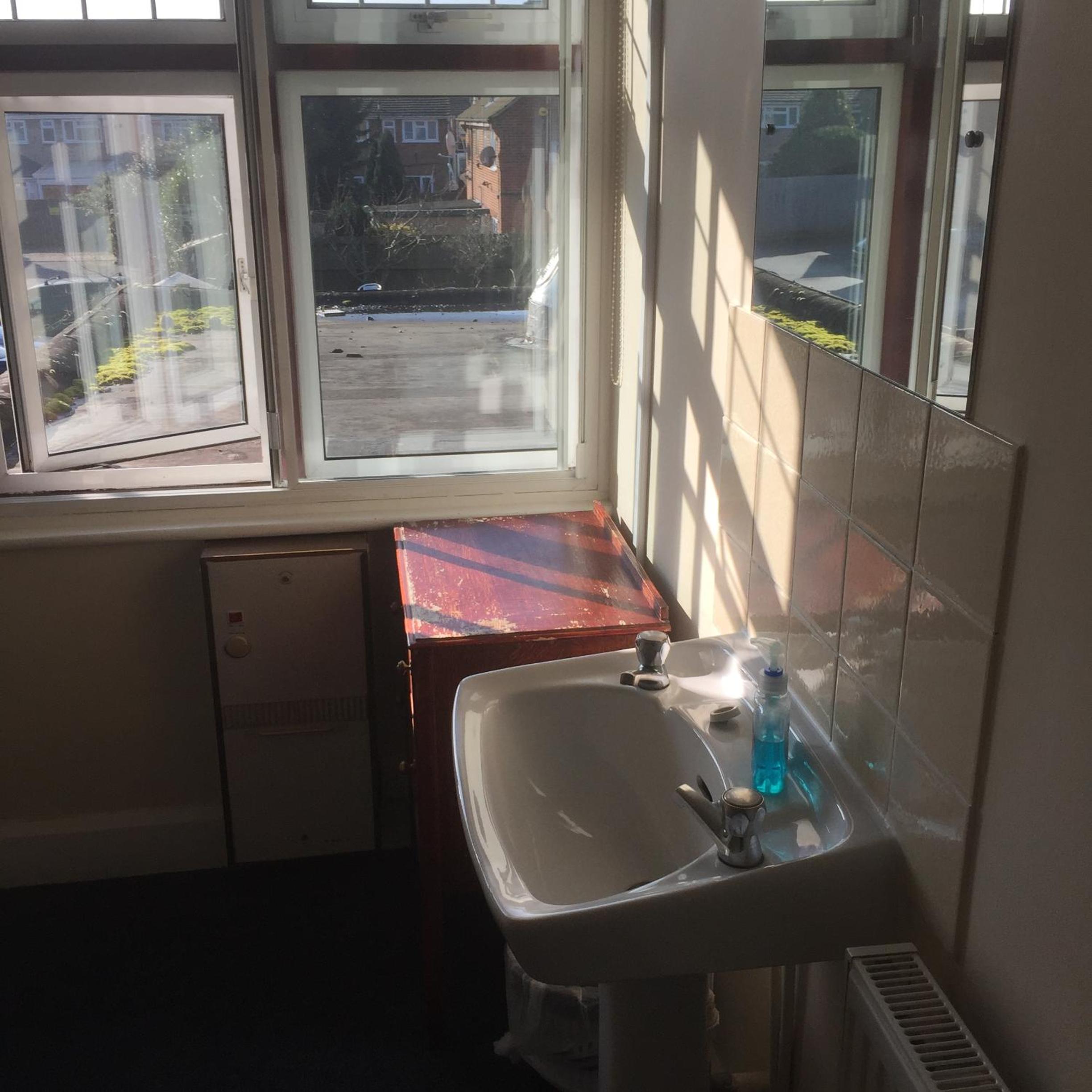 Colnbrook Lodge Guest House