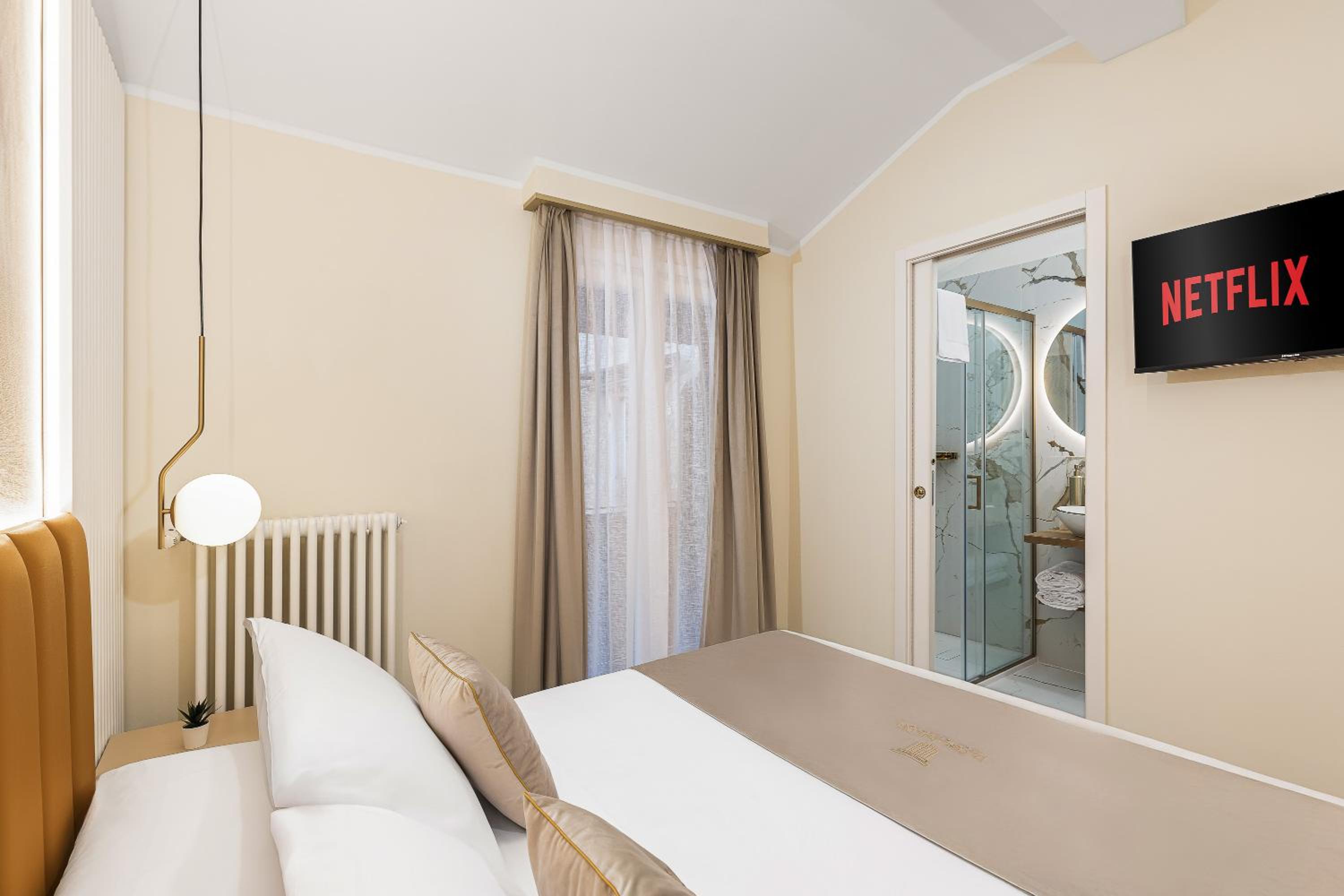 La Casa delle Dee - Self Check-in