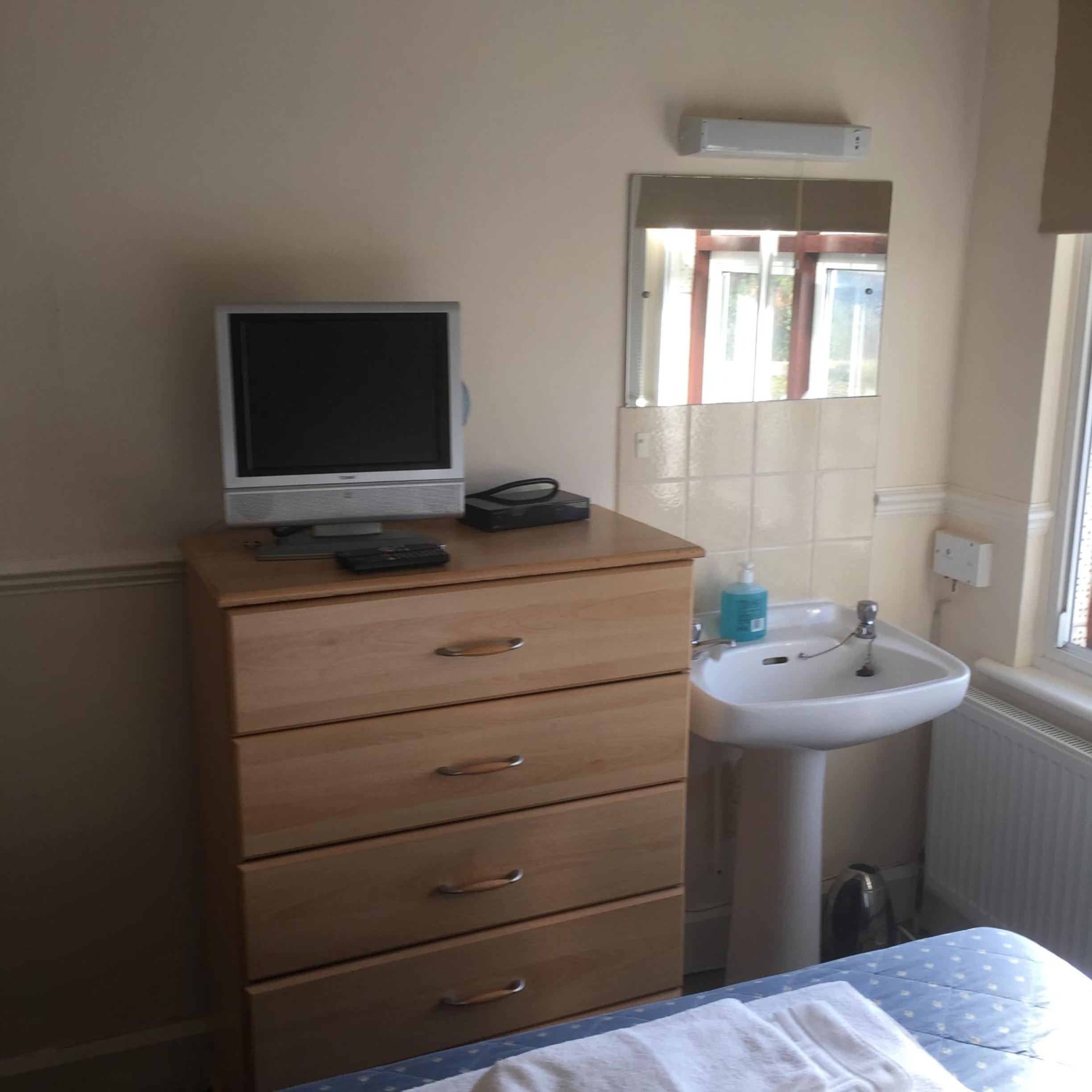 Colnbrook Lodge Guest House