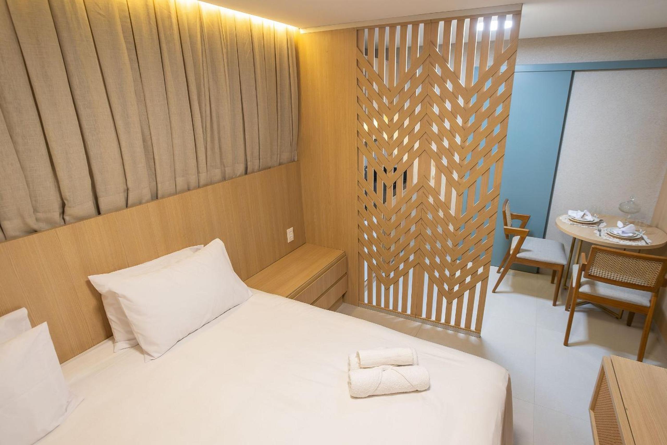Breeze Residence#202 - Seafront by Carpediem