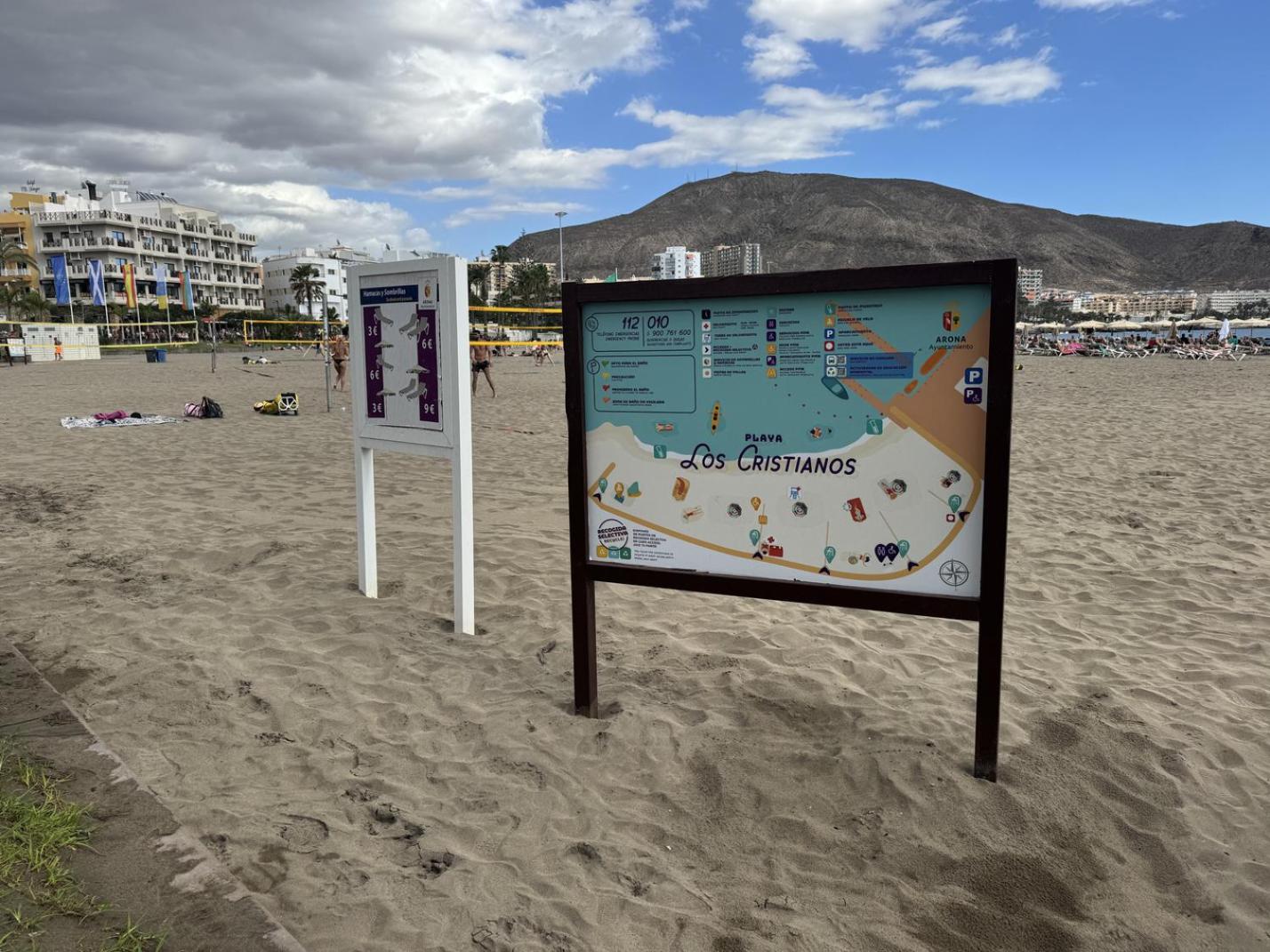 Heart of Los Cristianos Modern Apartment Close to the Sea in Tenerife