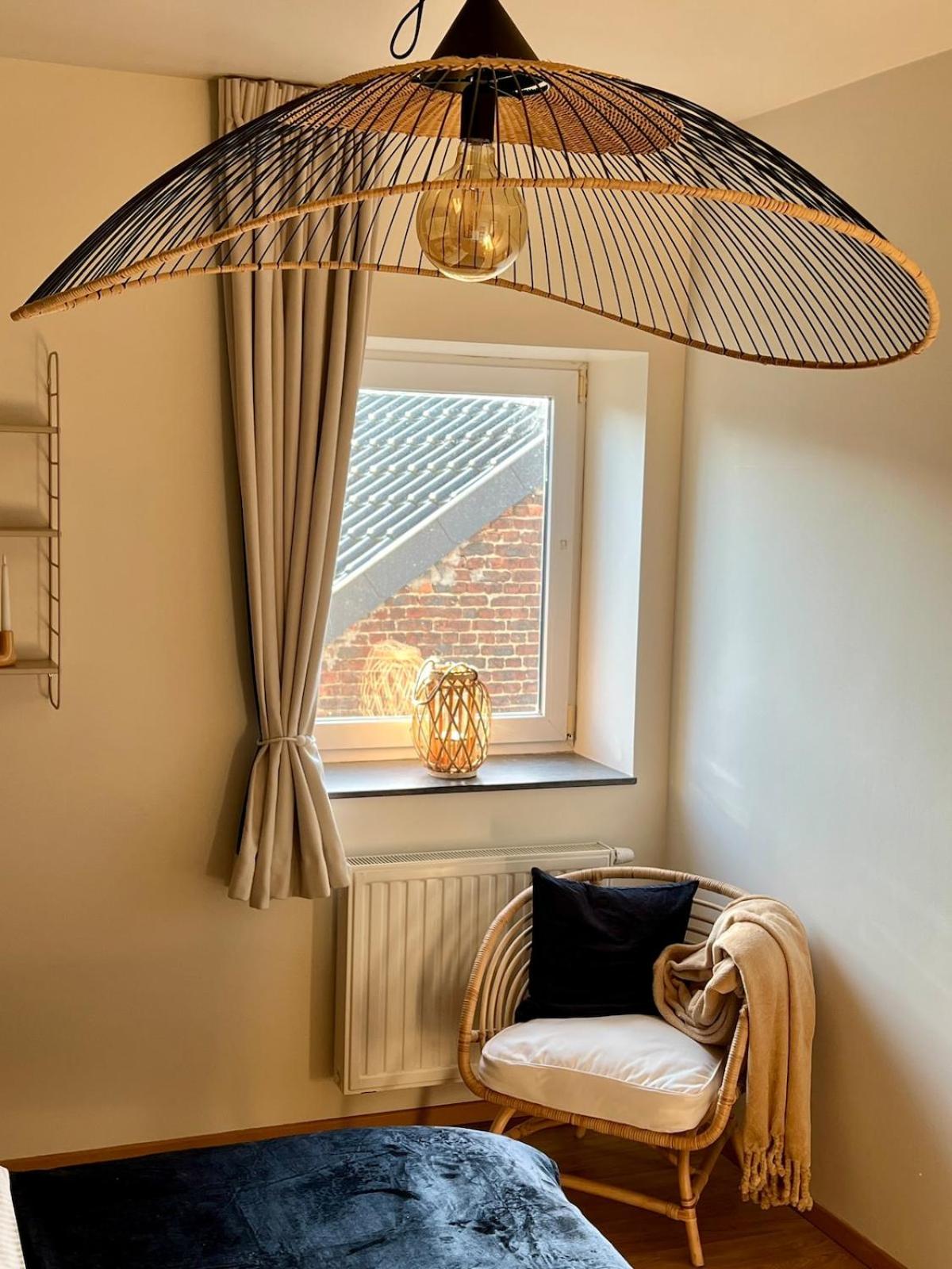 Isa'Bellescale - Fully equipped house 2km from Brussels South Airport