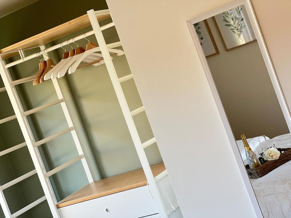 Isa'Bellescale - Fully equipped house 2km from Brussels South Airport