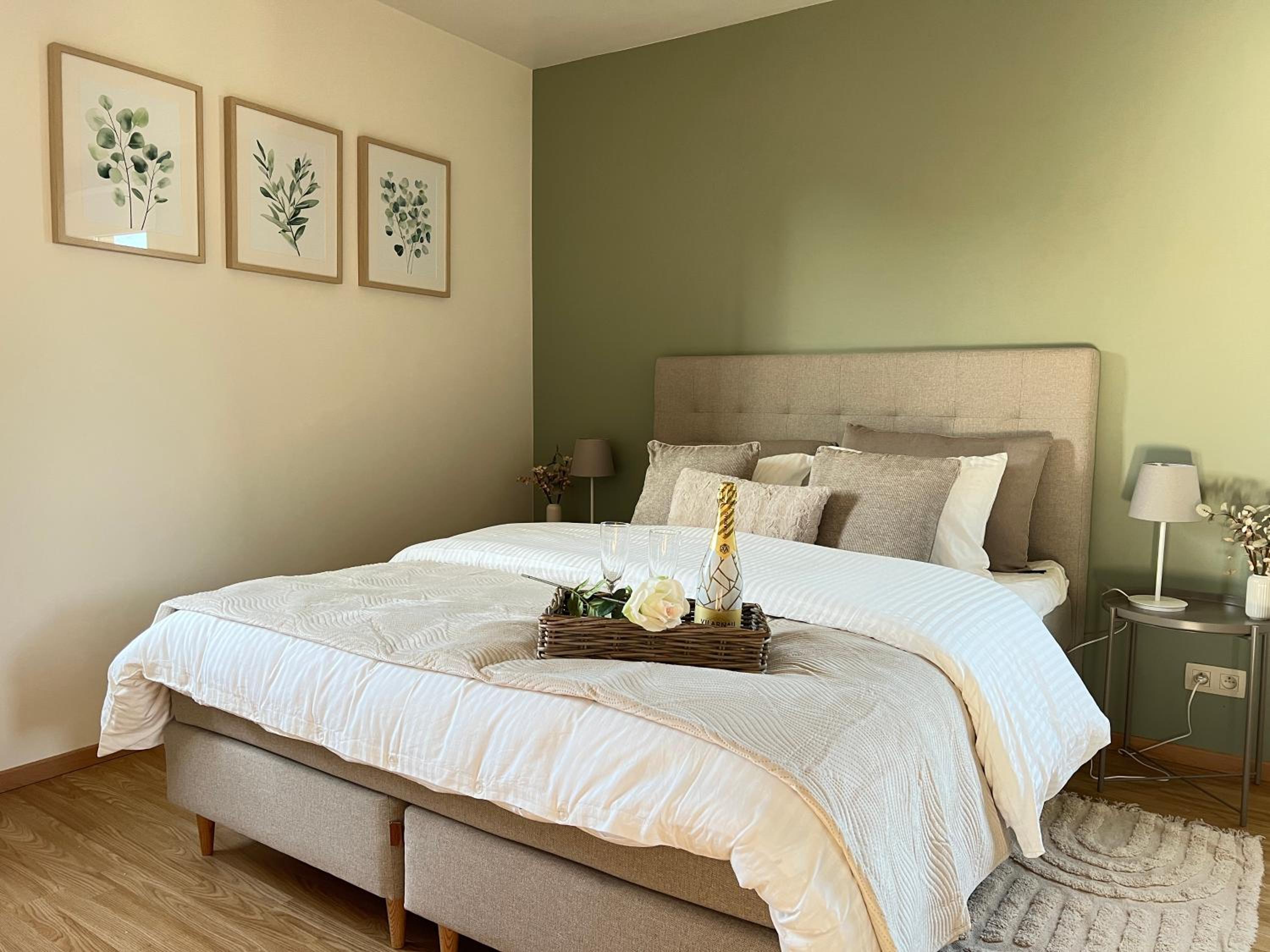 Isa'Bellescale - Fully equipped house 2km from Brussels South Airport