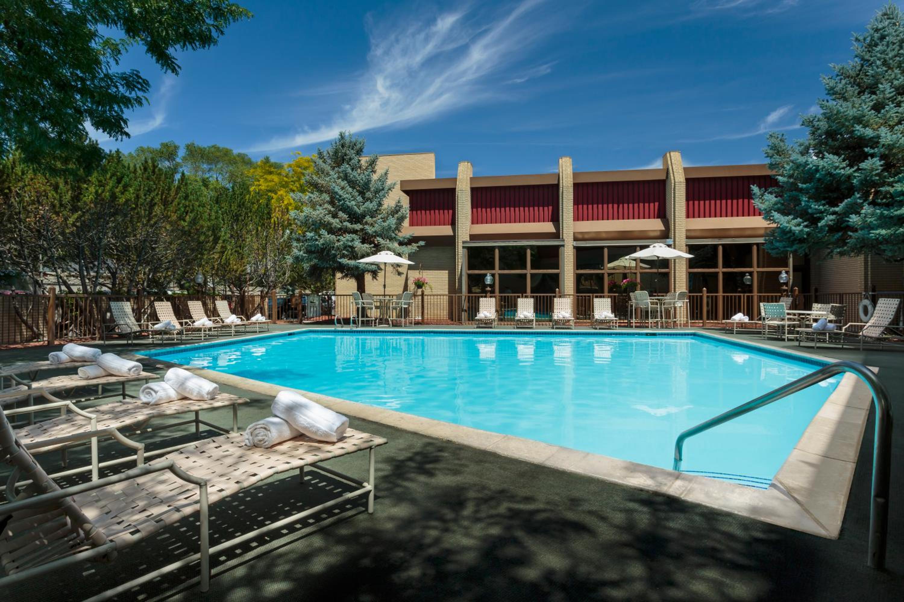 Elko Vacations - Maverick Hotel and Casino by Red Lion Hotels - Property Image 6