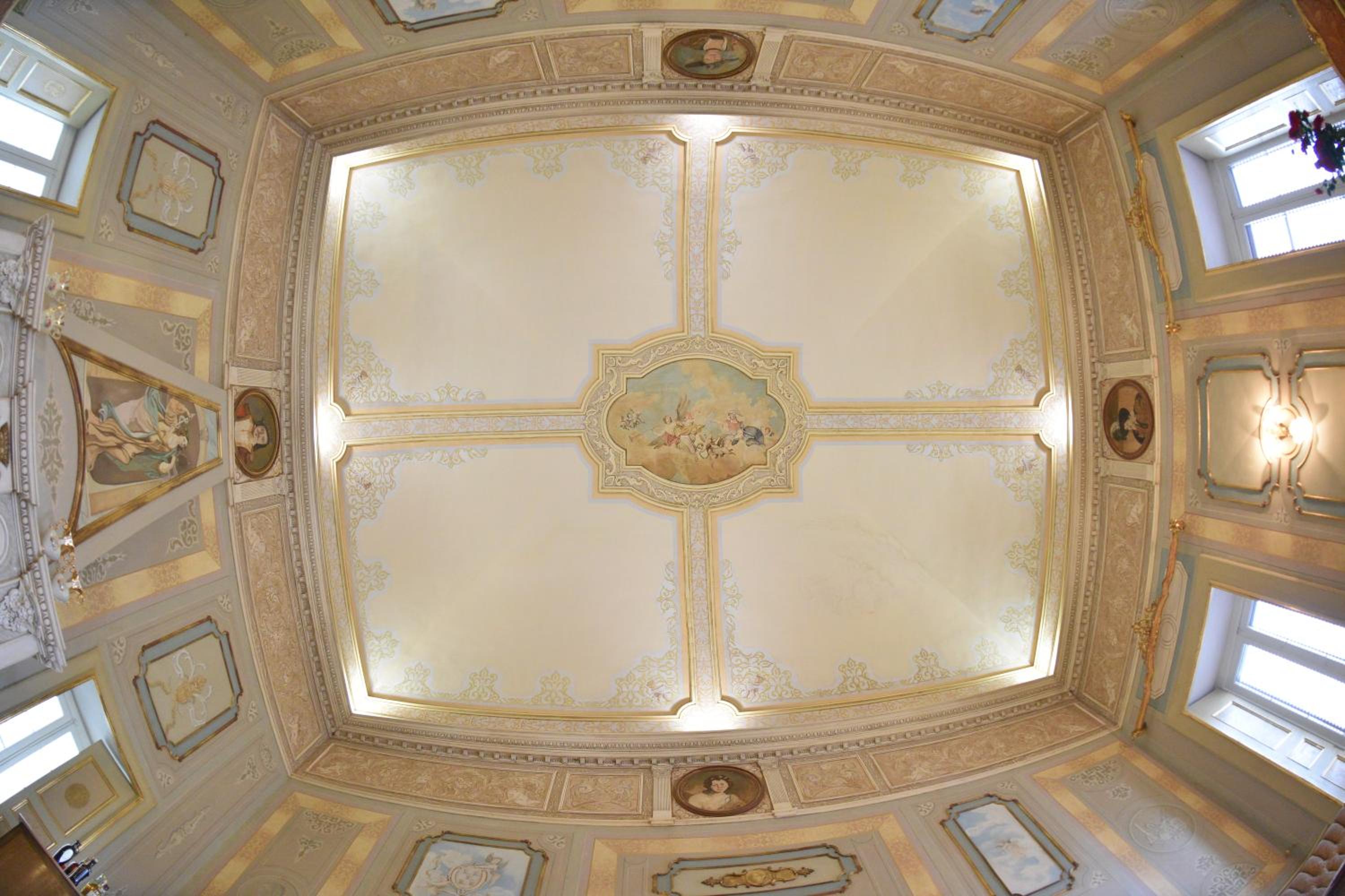 Palazzo De Castro