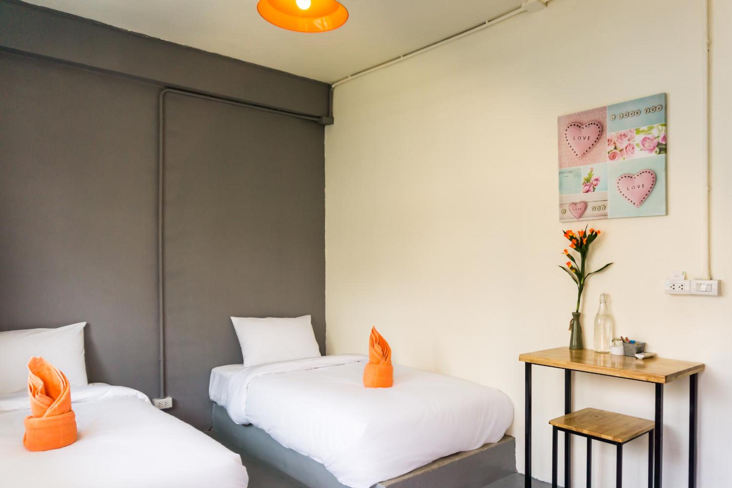 Love CNX Guesthouse view 5