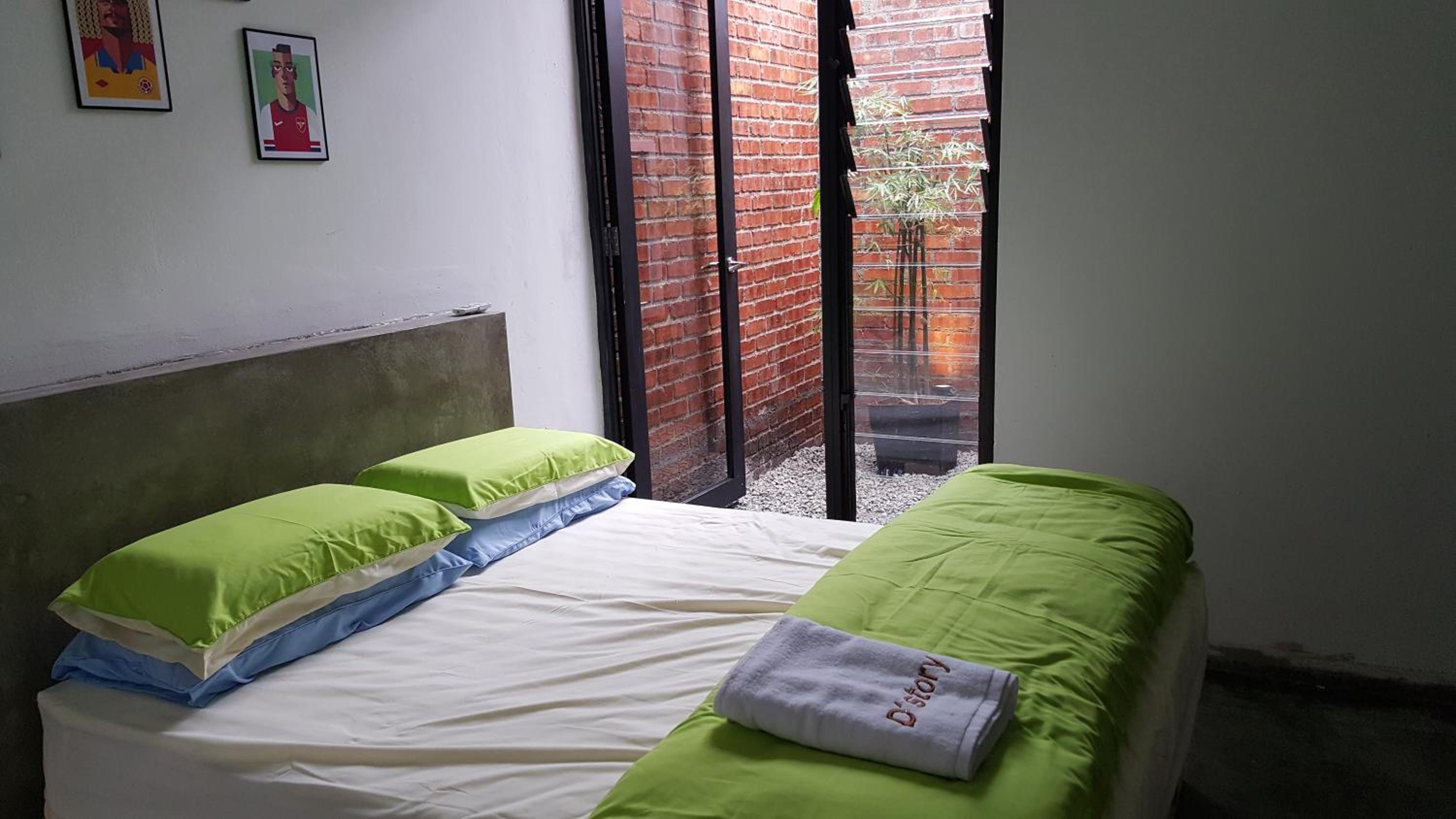 Photo 25