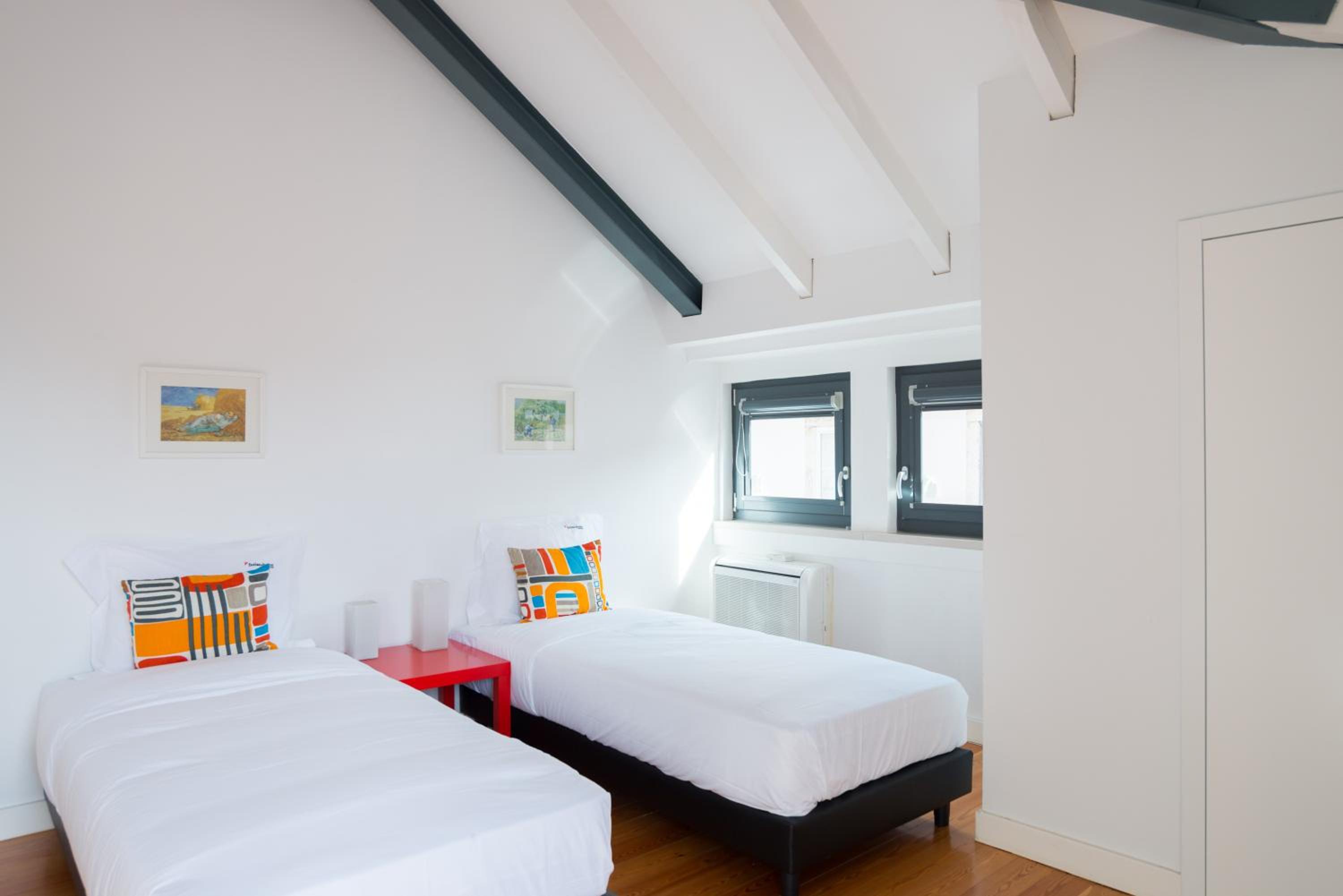 FLH Bairro Alto Balcony Flat view 4