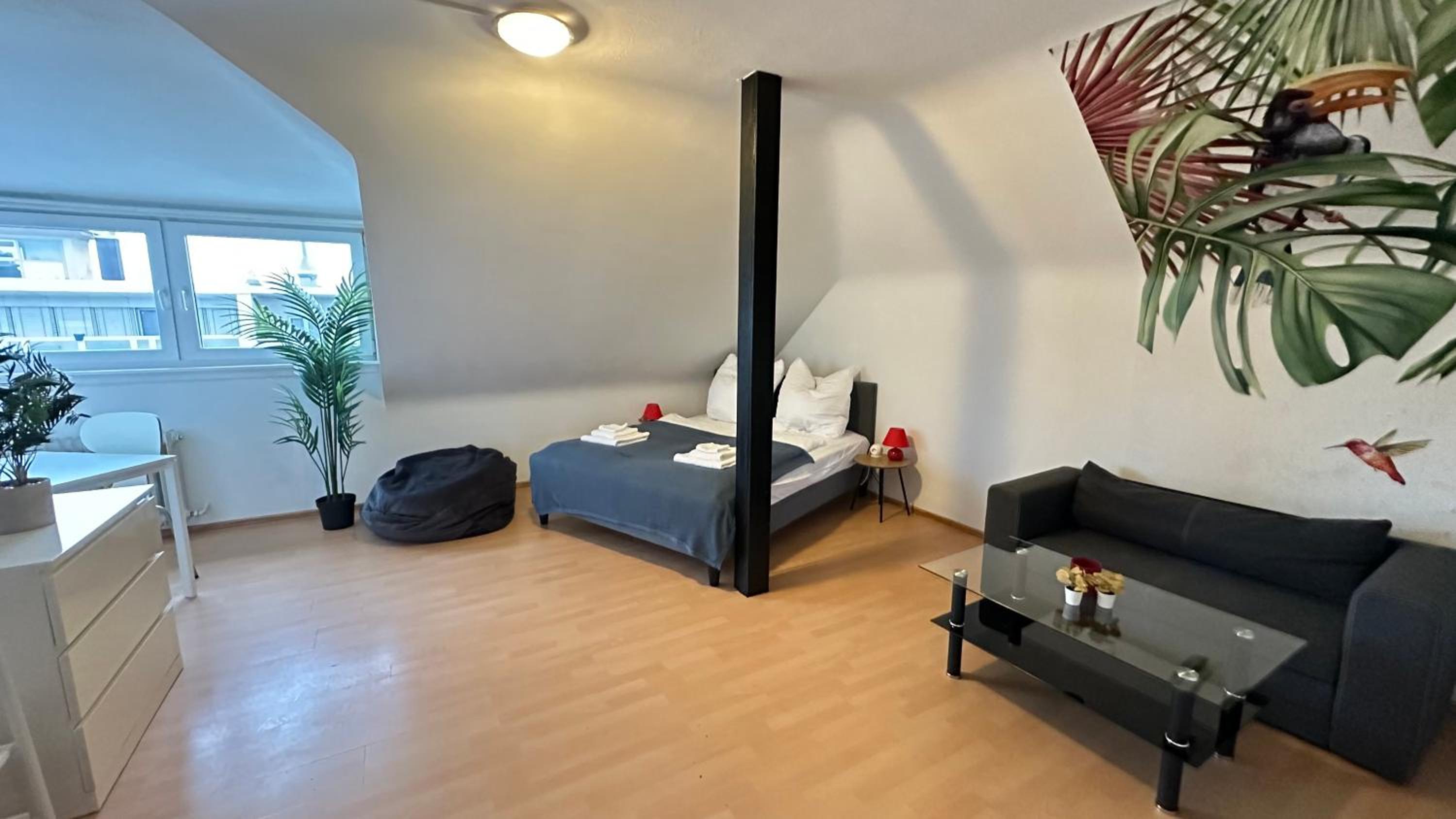 Rooftop Apartment - 3 SZ - 1 BAD - 1 WZ - 1 Küche