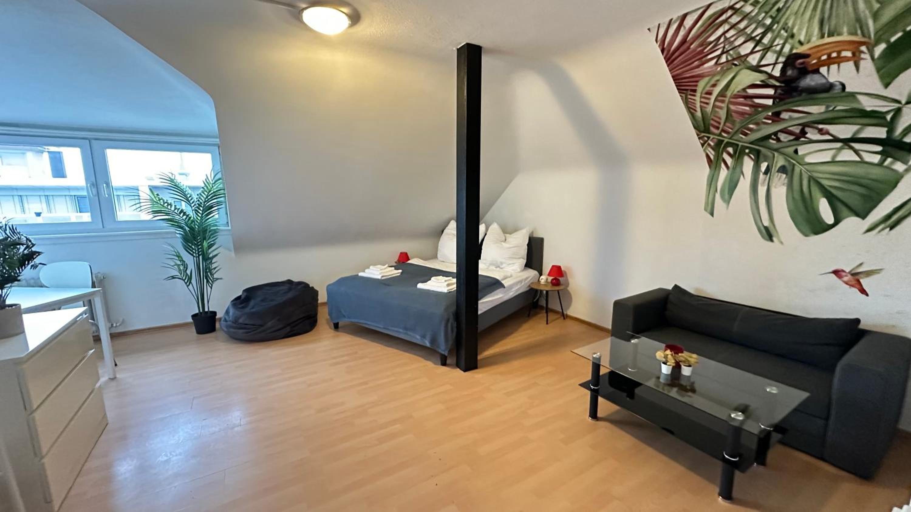 Rooftop Apartment - 3 SZ - 1 BAD - 1 WZ - 1 Küche