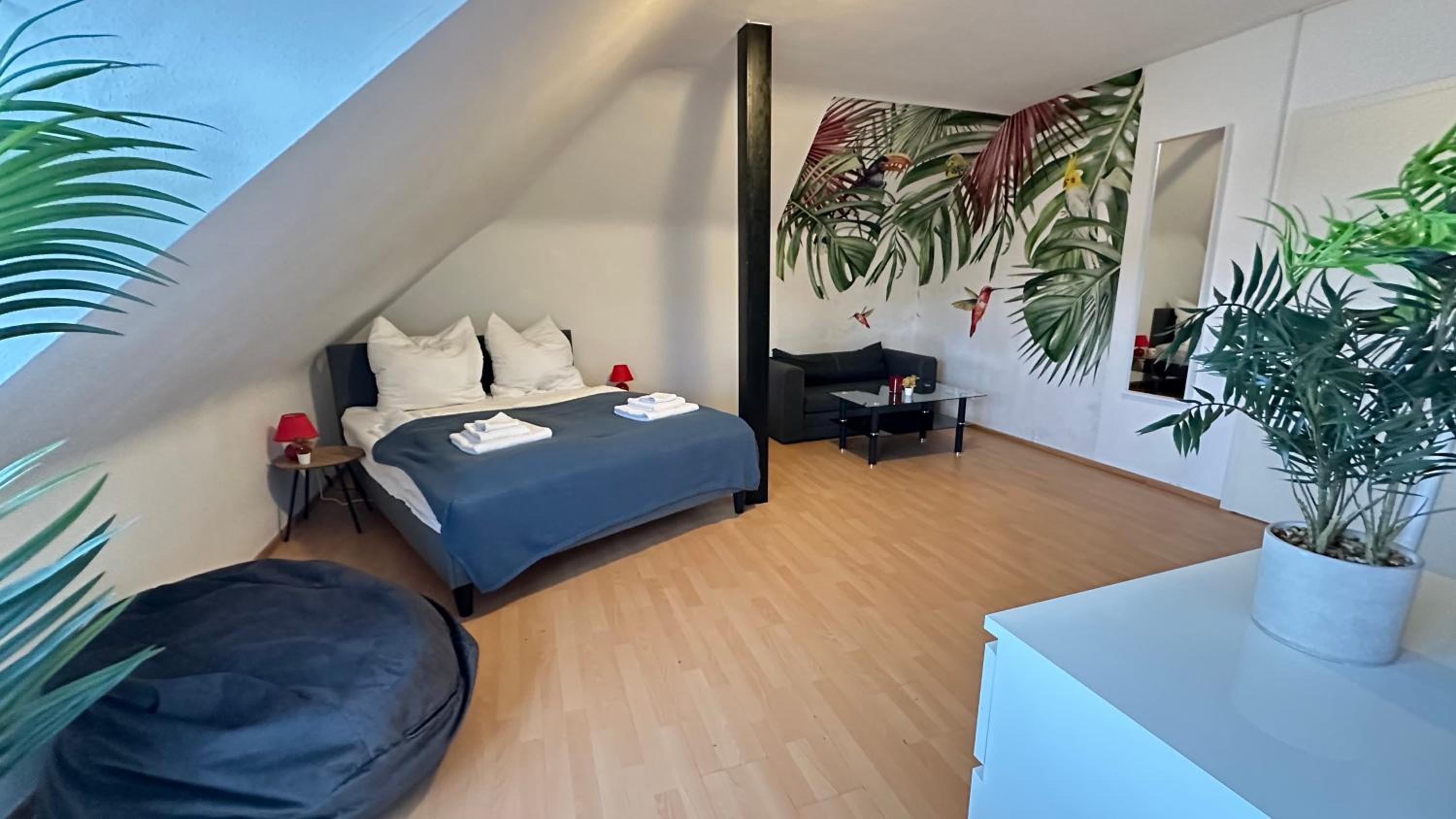 Rooftop Apartment - 3 SZ - 1 BAD - 1 WZ - 1 Küche