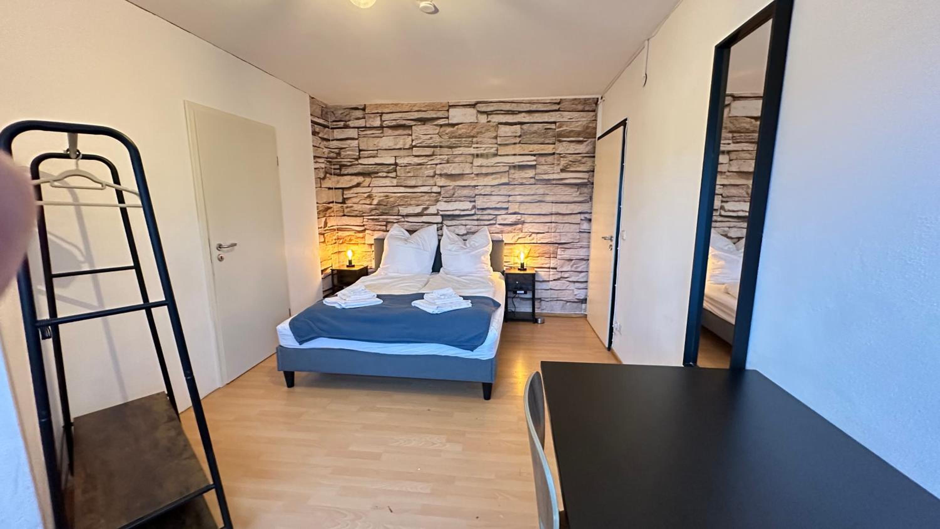Rooftop Apartment - 3 SZ - 1 BAD - 1 WZ - 1 Küche