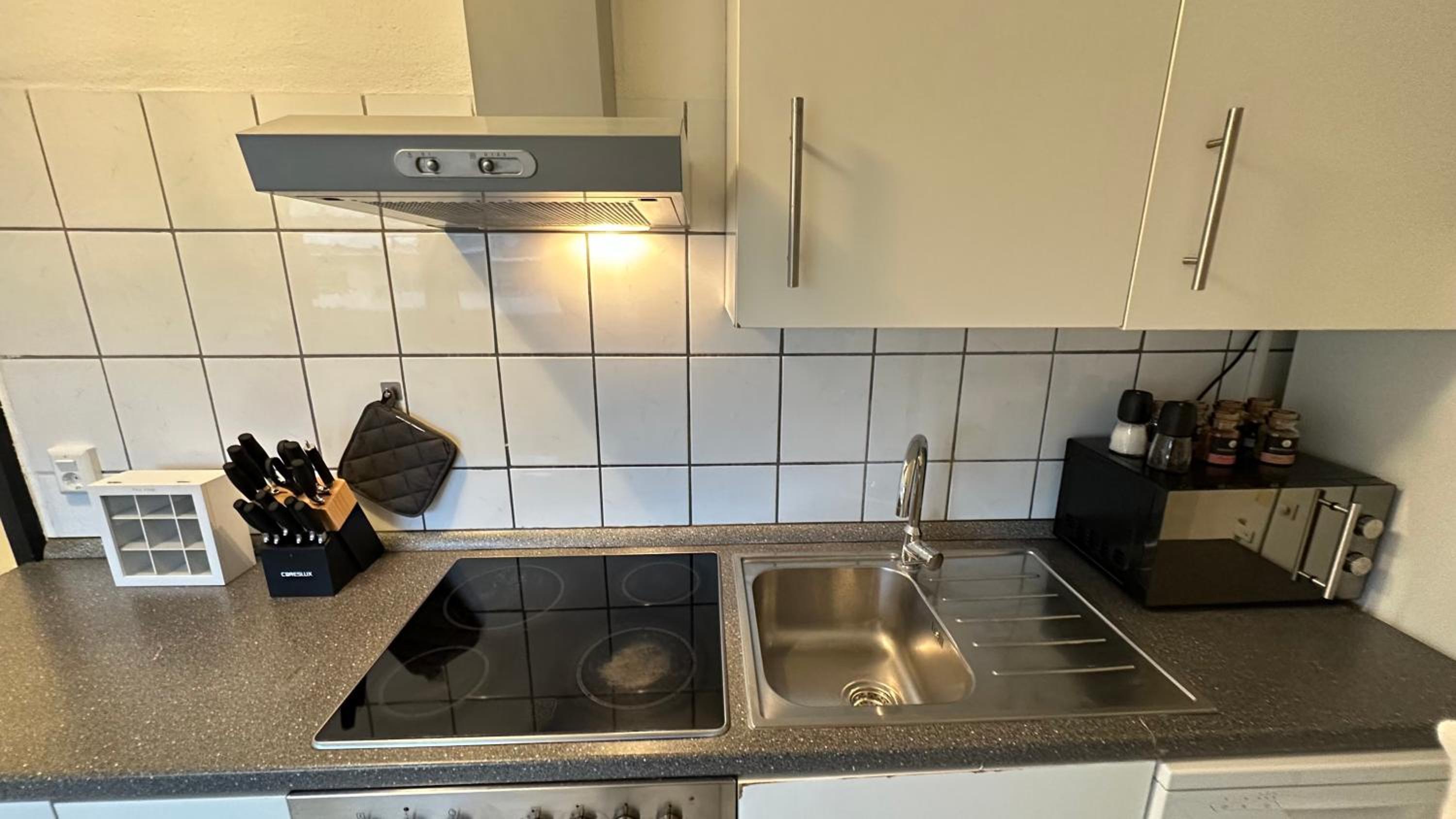 Rooftop Apartment - 3 SZ - 1 BAD - 1 WZ - 1 Küche