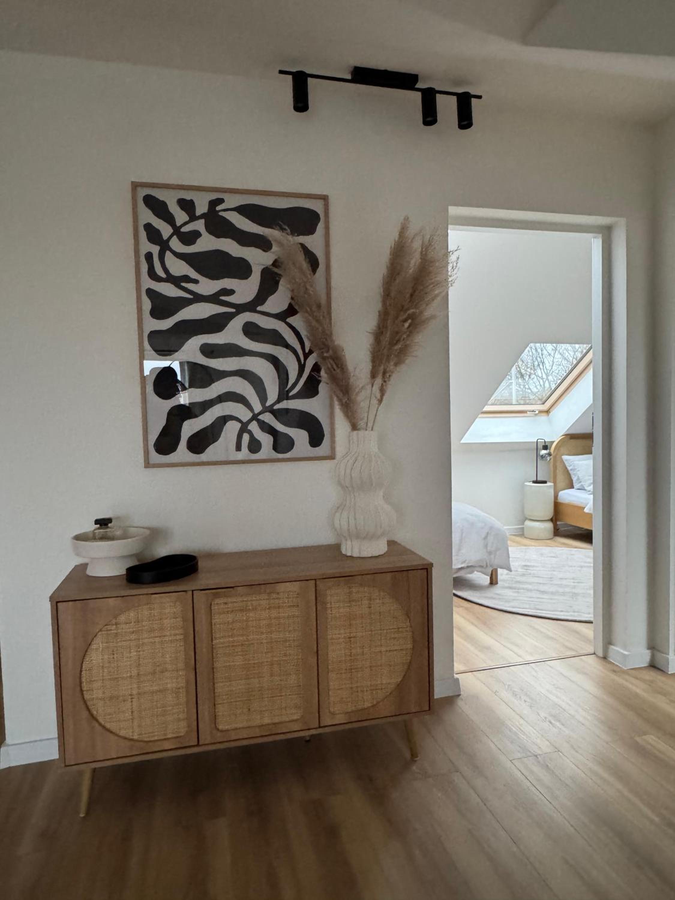 ApartNaest Radeberg - vollausgestattete 1 - bis 4-Zimmer Apartments l 24h Zugang per Code l Check-in Anleitung über Posteingang l Parkplatz auf Anfrage l F