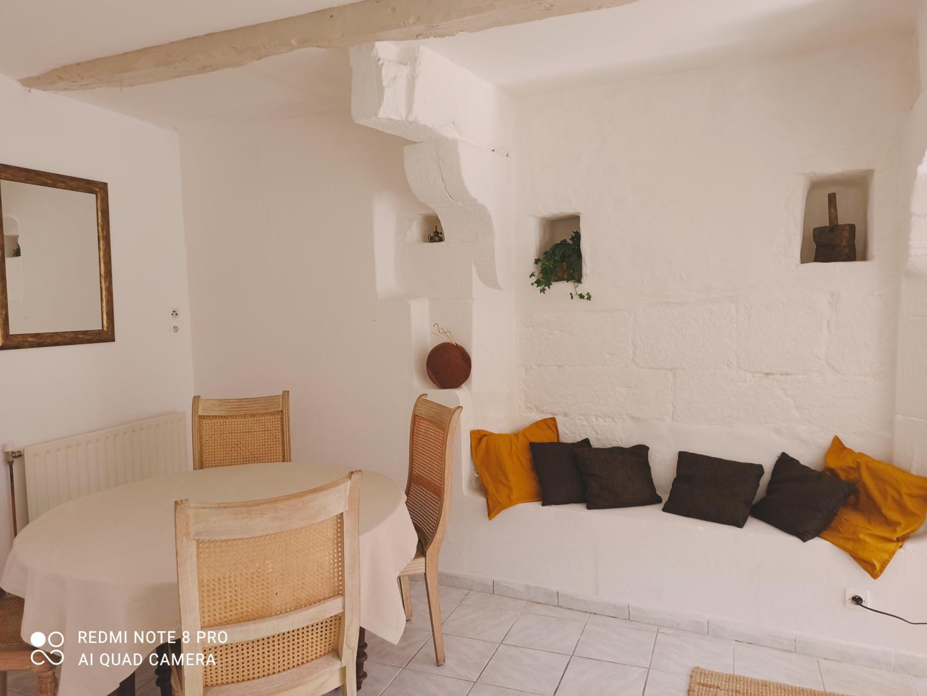 Maison de pays simple et chaleureuse