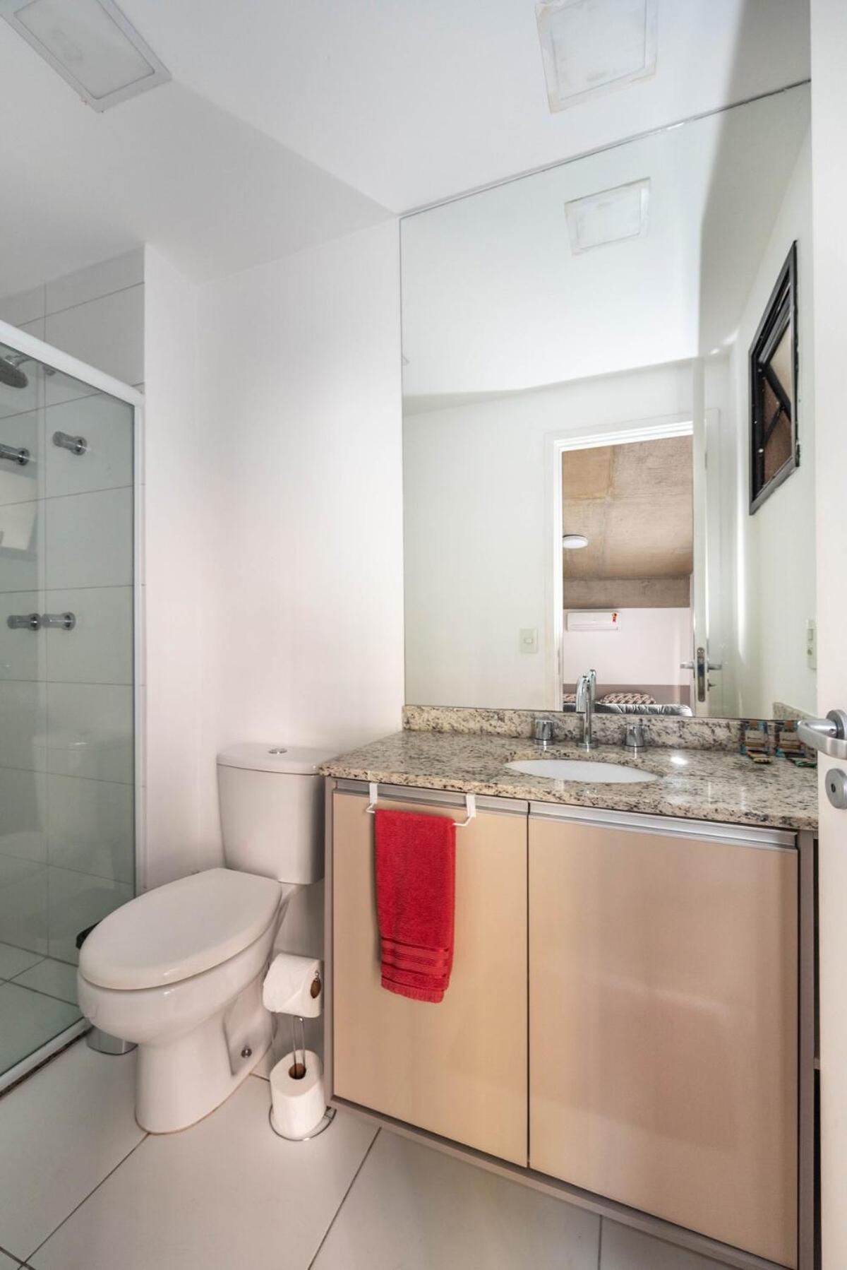36 New studio balcony Paulista