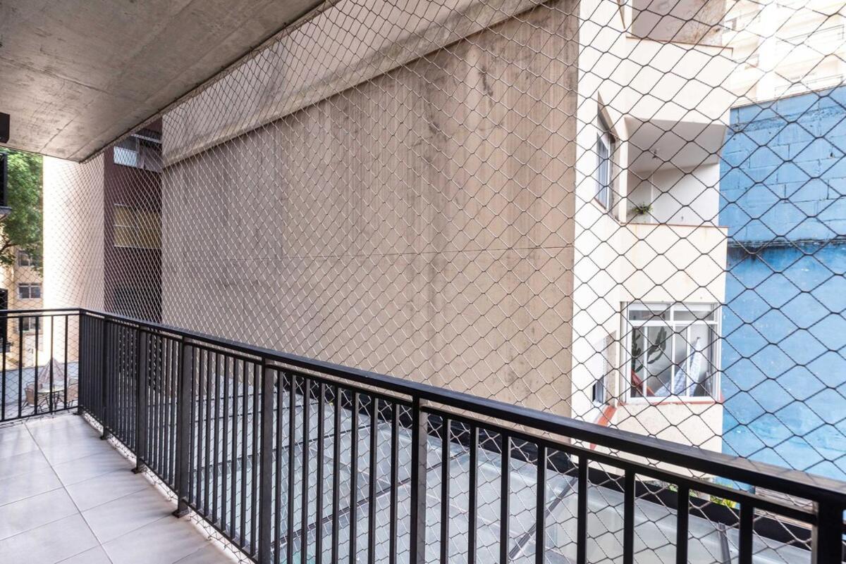 36 New studio balcony Paulista