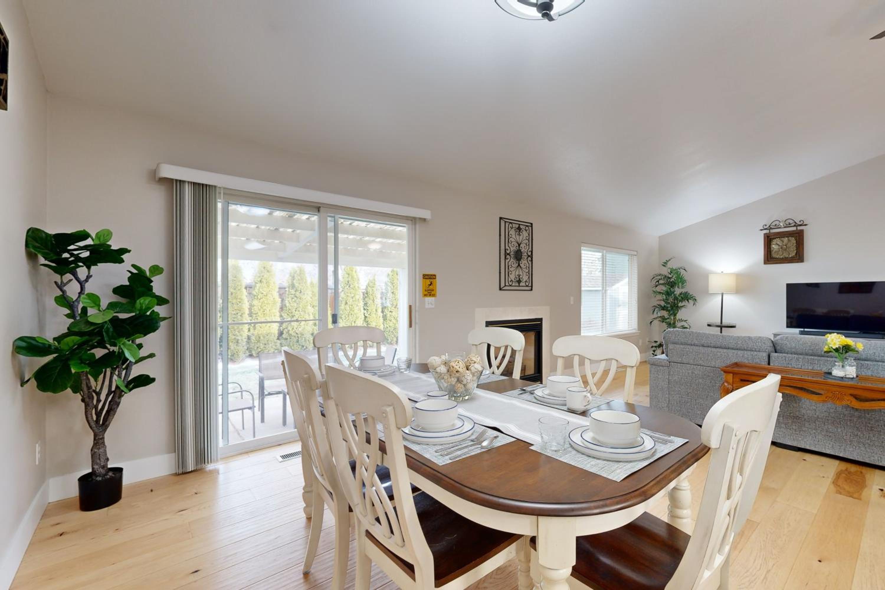 Tranquil Redmond Retreat Relax and Explore Outdoors