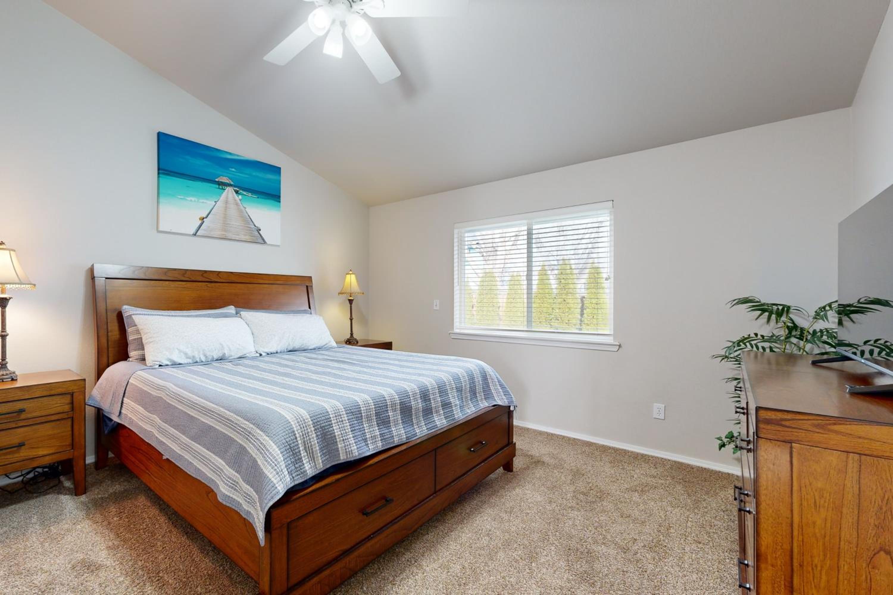 Tranquil Redmond Retreat Relax and Explore Outdoors
