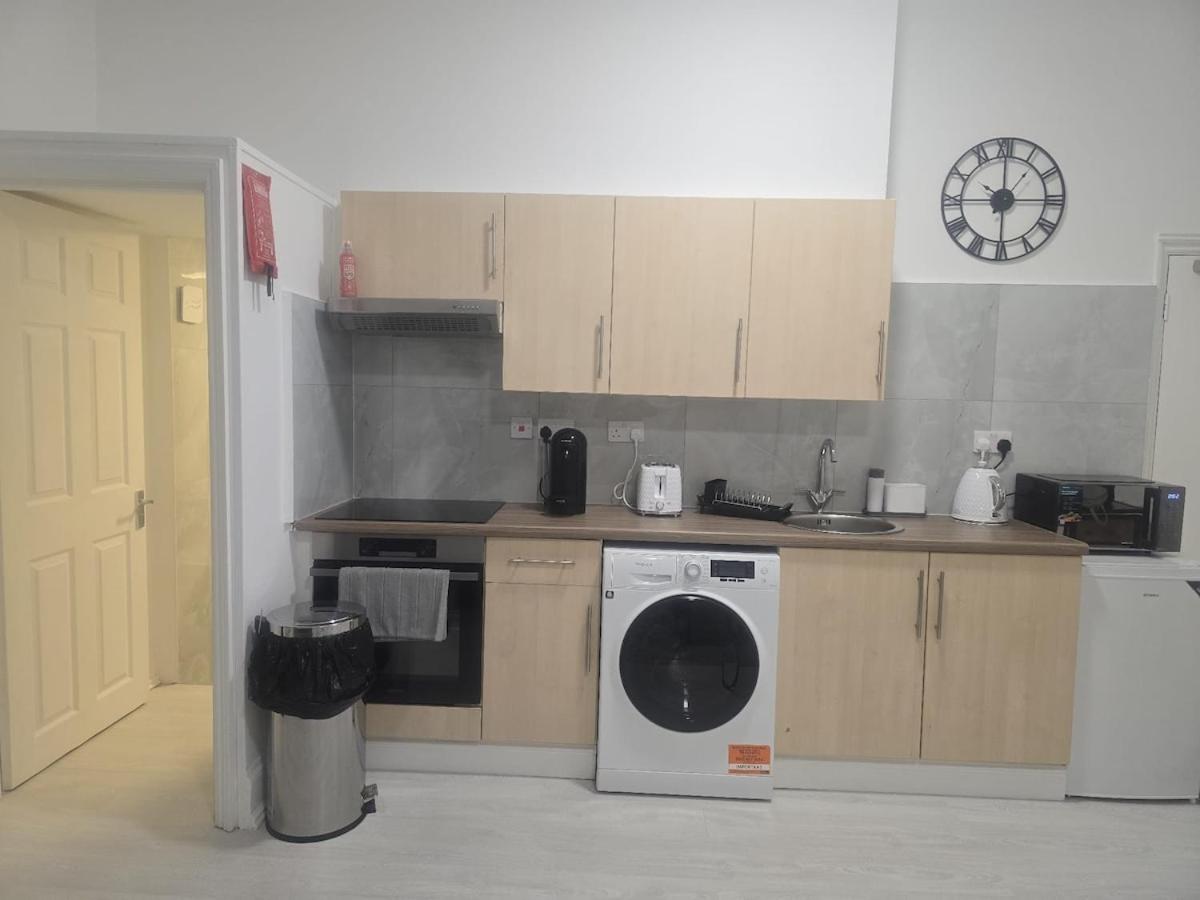 Funky Flat Nr Central London