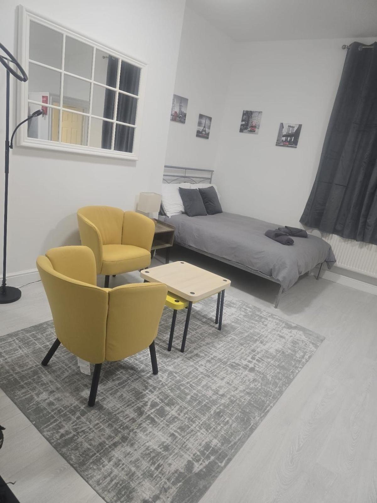 Funky Flat Nr Central London
