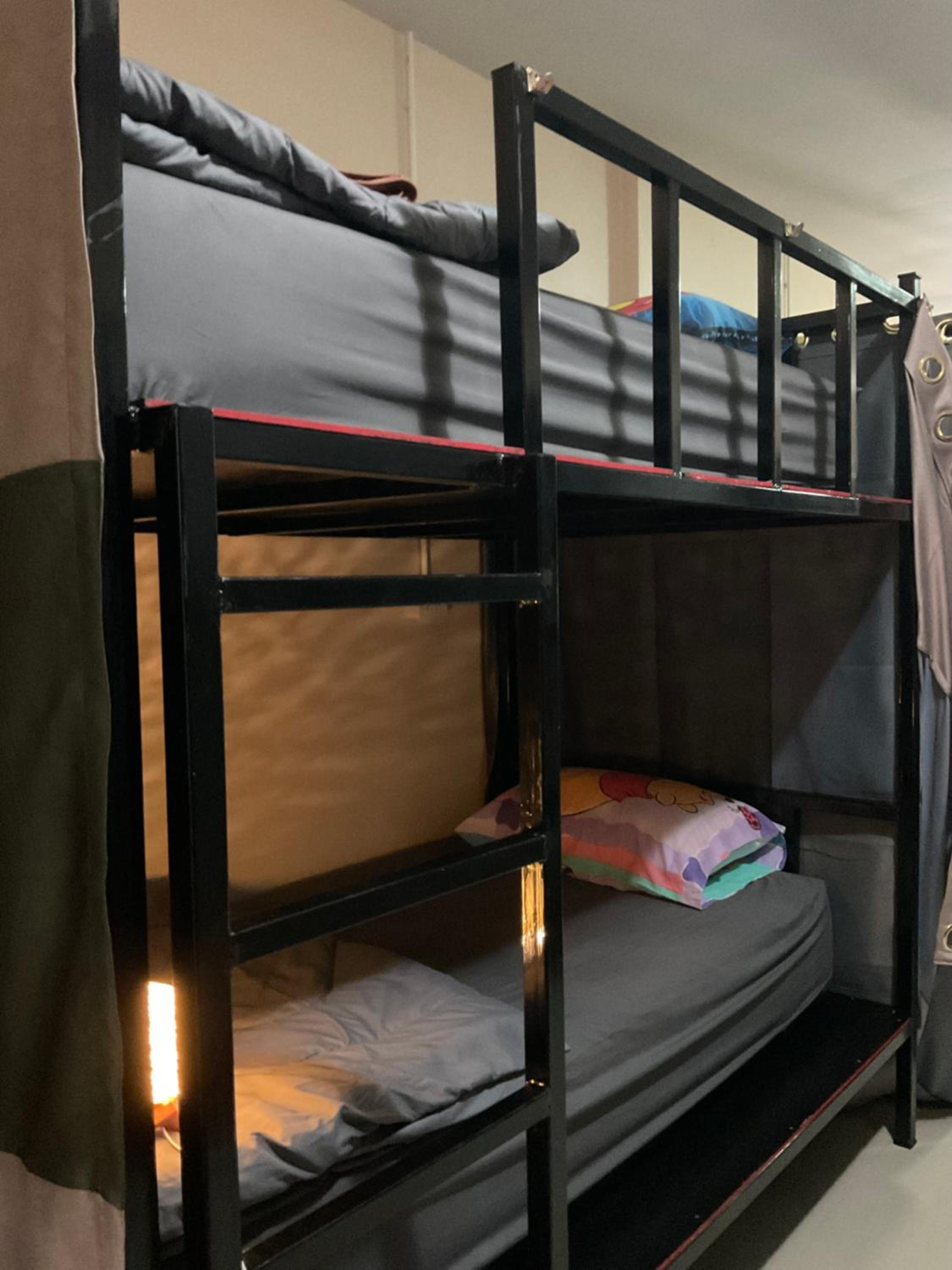 Khaosok city hostel