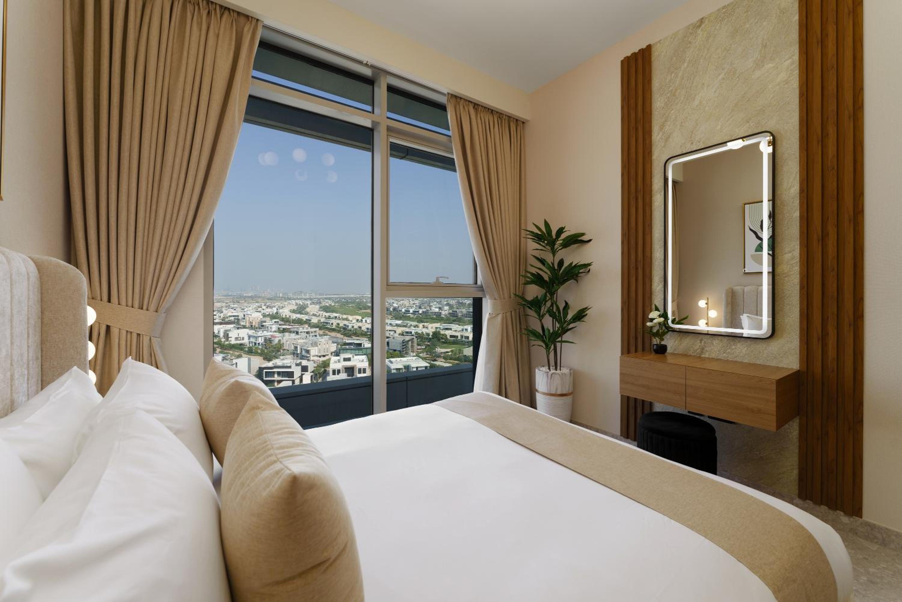 Maison Privee - Tranquil Living with Golf Course Vws in Dubai Hills