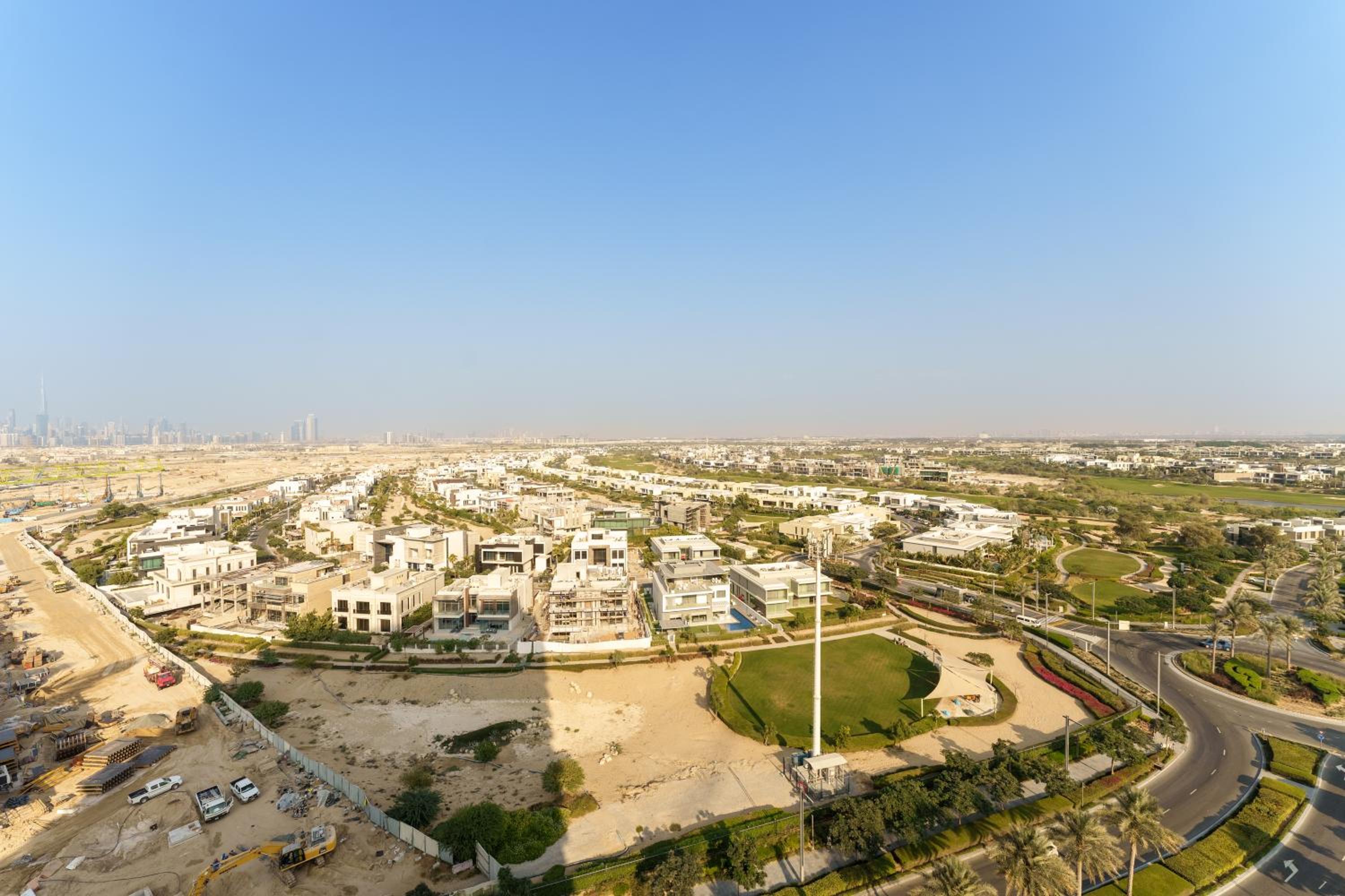 Maison Privee - Tranquil Living with Golf Course Vws in Dubai Hills