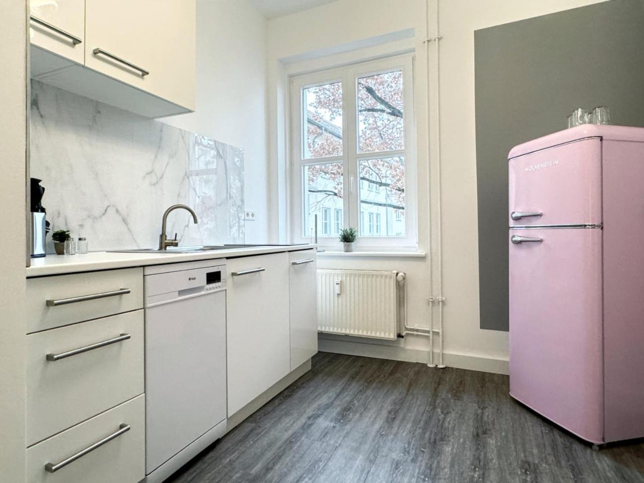HolidayHome Apartments I Spacious 67sqm in Berlin Friedrichshain