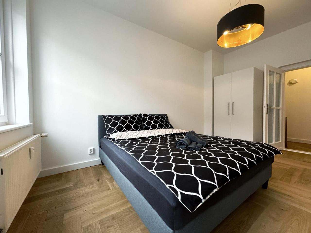 HolidayHome Apartments I Spacious 67sqm in Berlin Friedrichshain