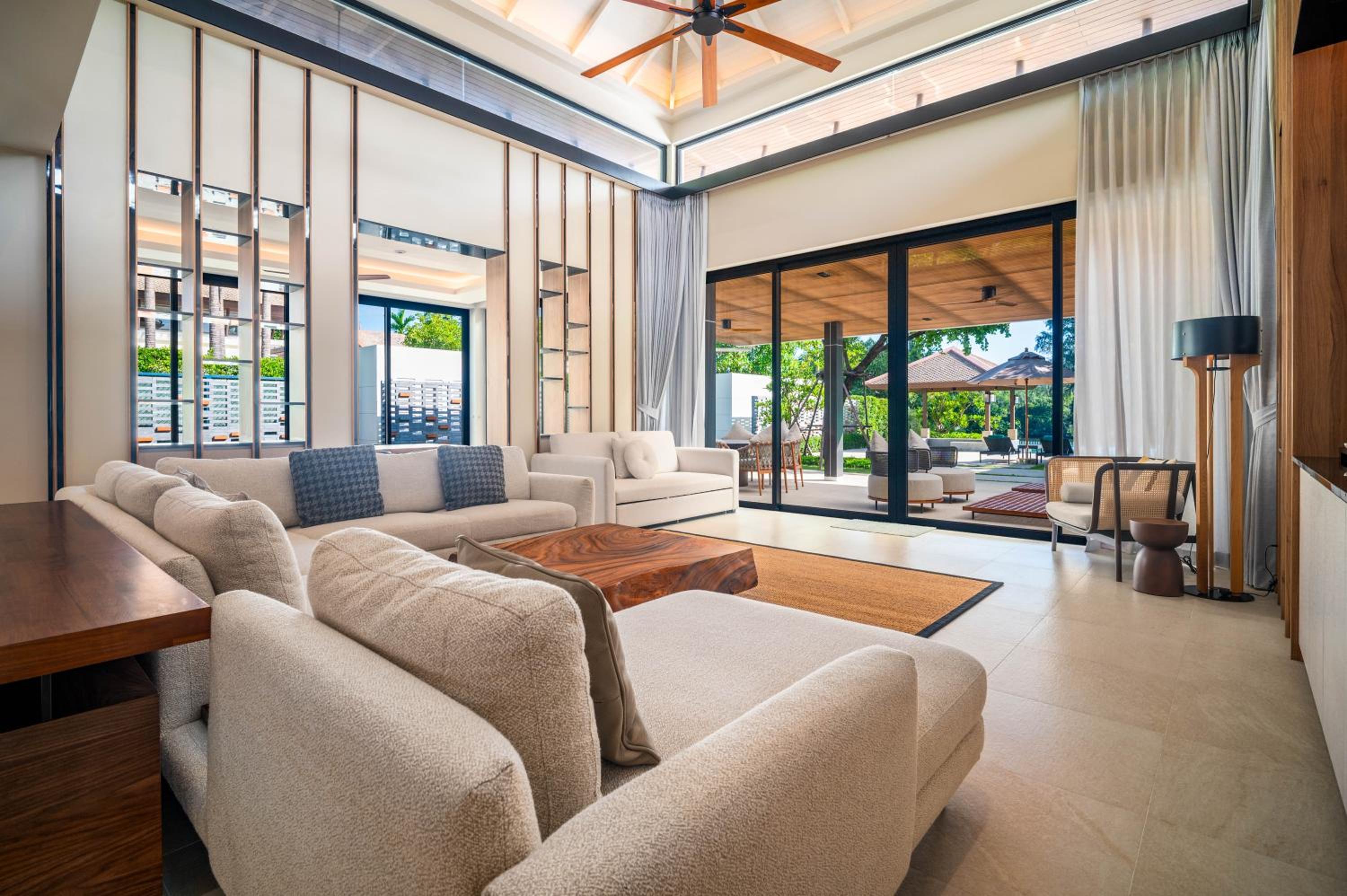 Banyan Tree Grand Residences by Banyan Living
