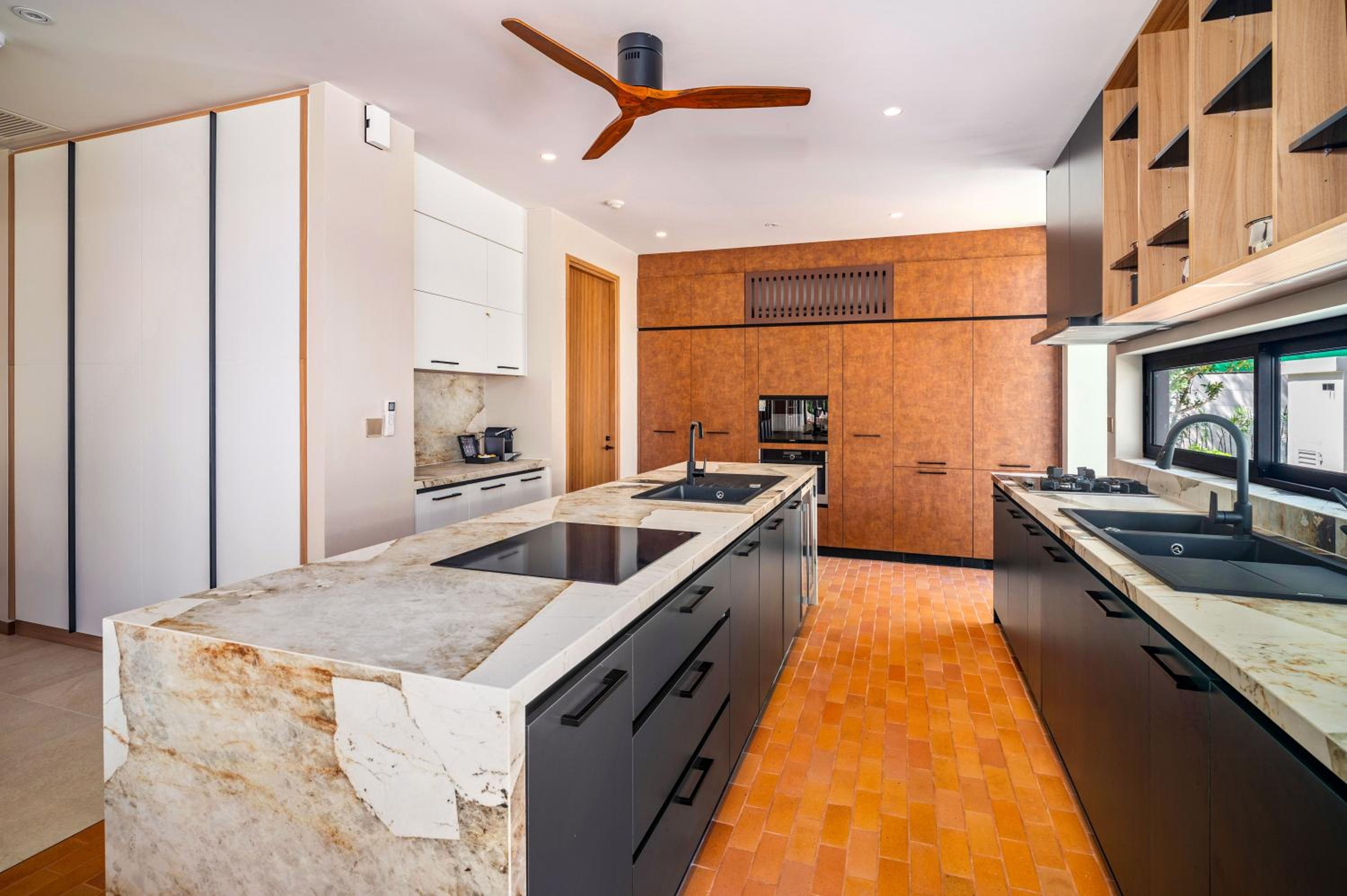 Banyan Tree Grand Residences by Banyan Living