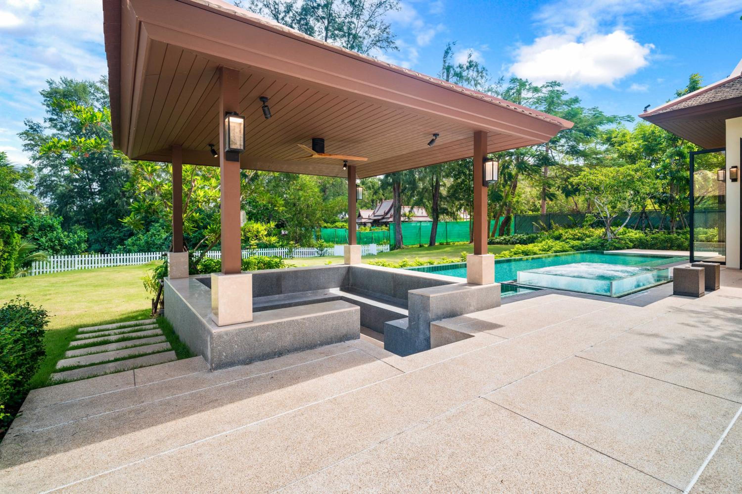 Banyan Tree Grand Residences by Banyan Living
