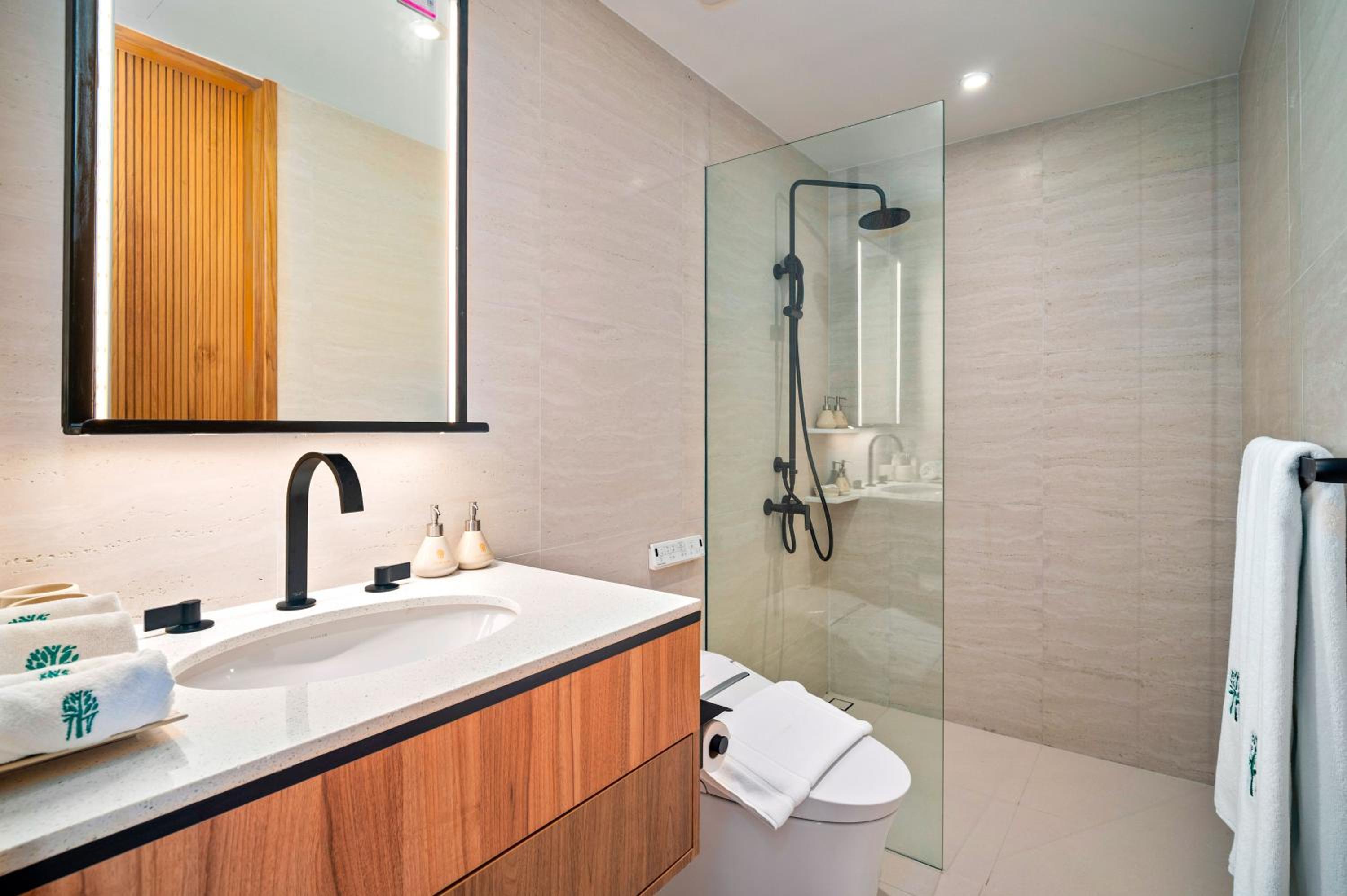Banyan Tree Grand Residences by Banyan Living
