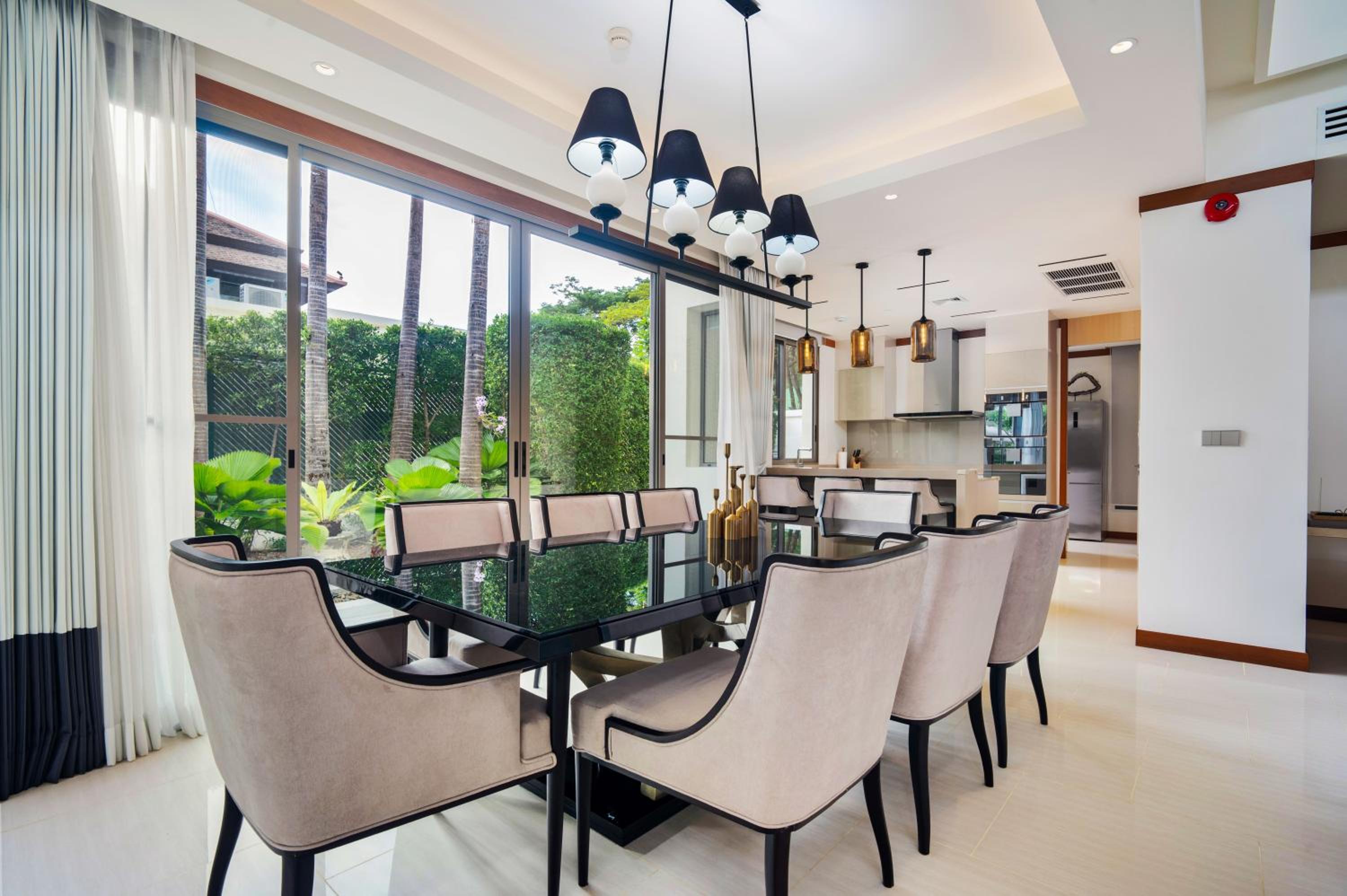 Banyan Tree Grand Residences by Banyan Living
