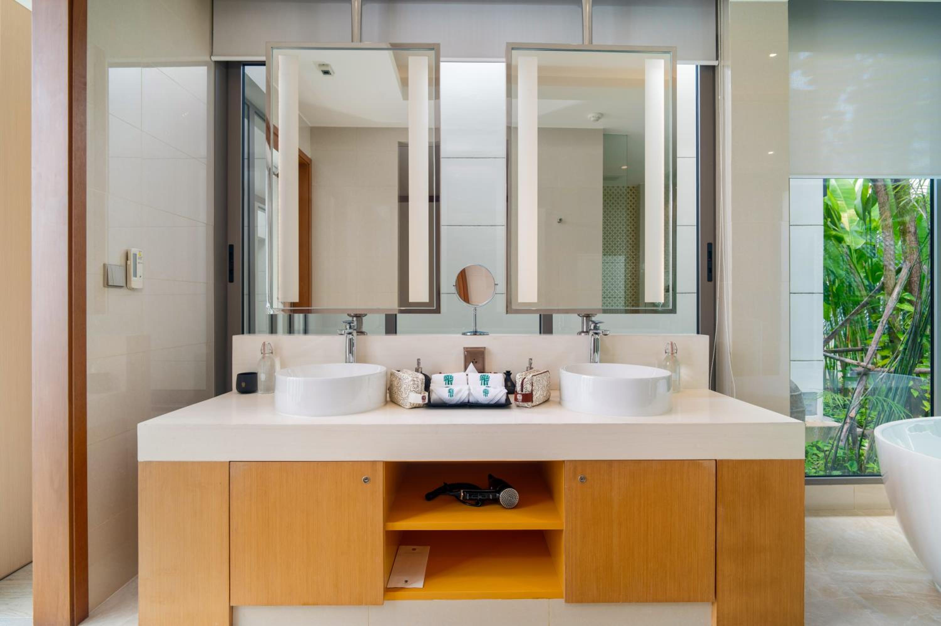 Banyan Tree Grand Residences by Banyan Living