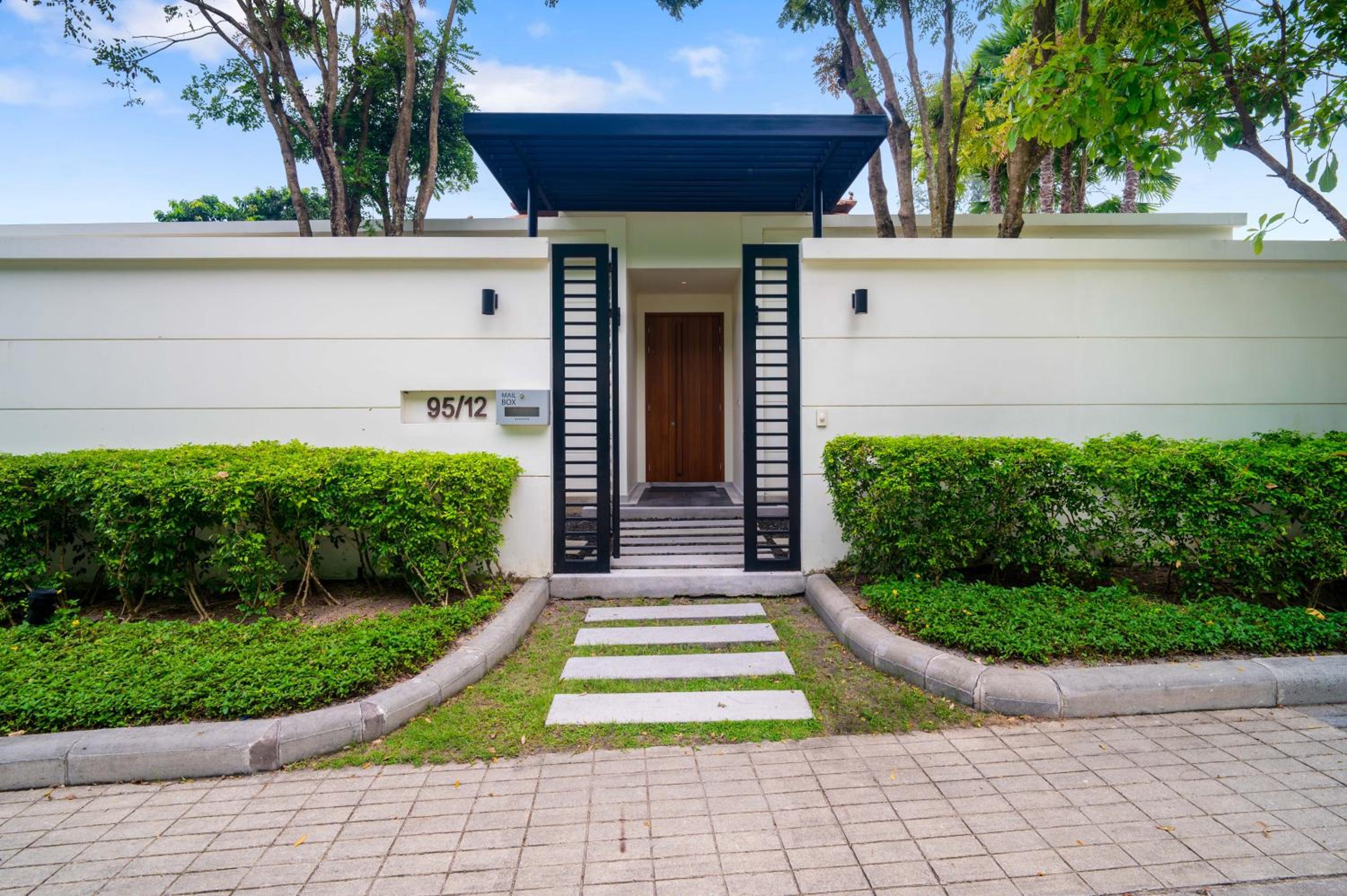 Banyan Tree Grand Residences by Banyan Living