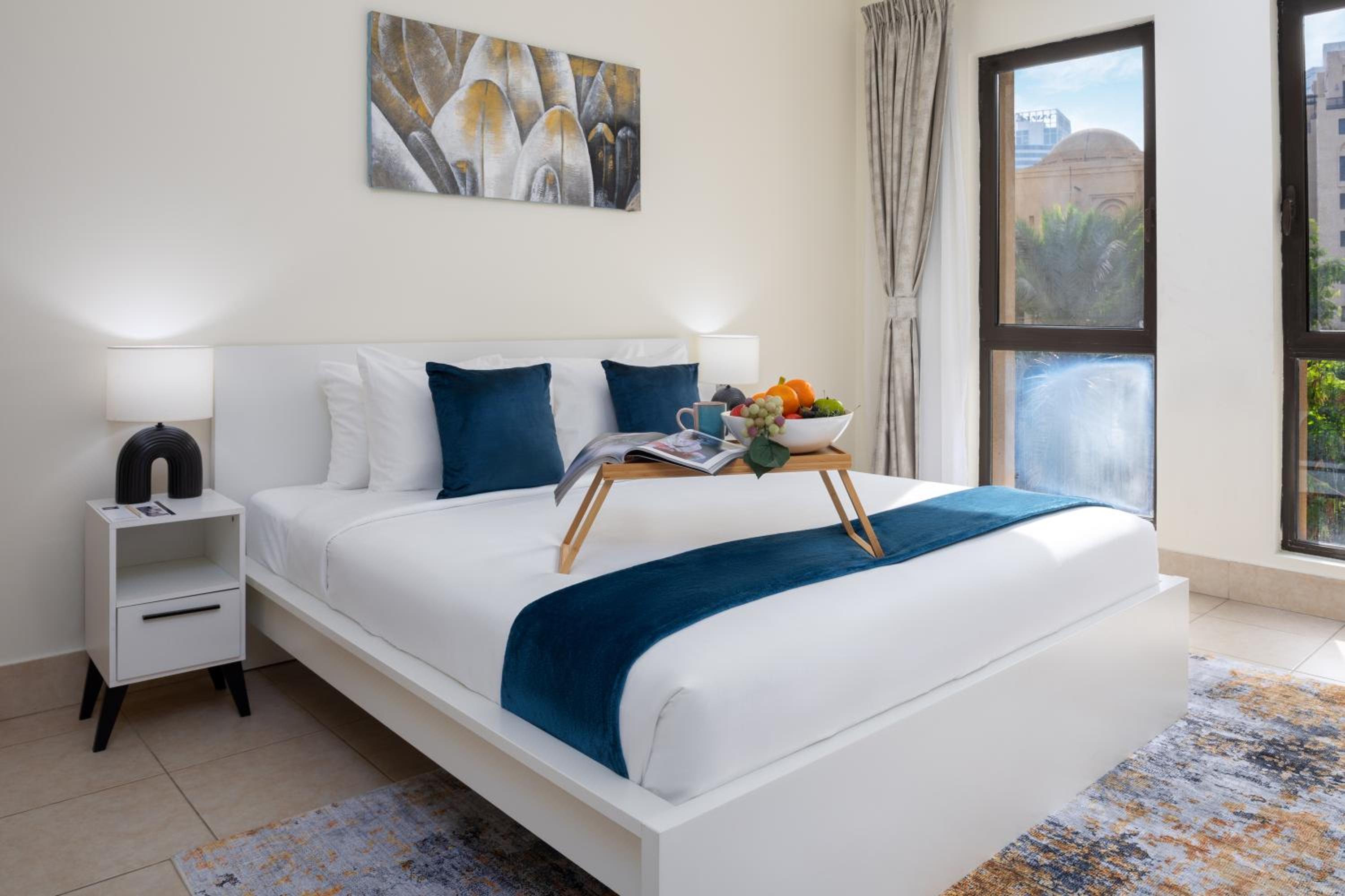 Maison Privee - Stylish & Spacious Apartment in Downtown Dubai