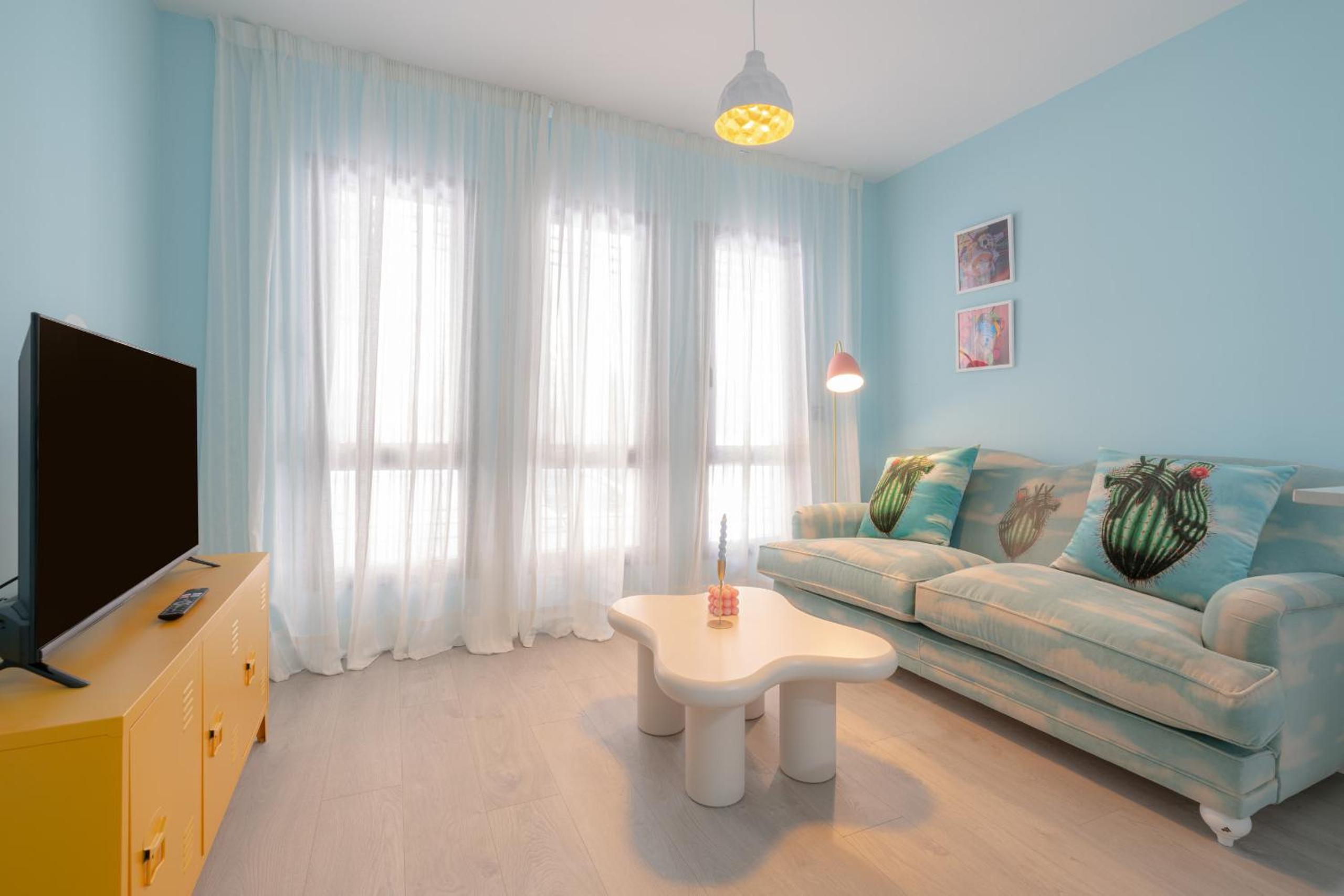 Apartment Heart with Patio , by Cazul Málaga