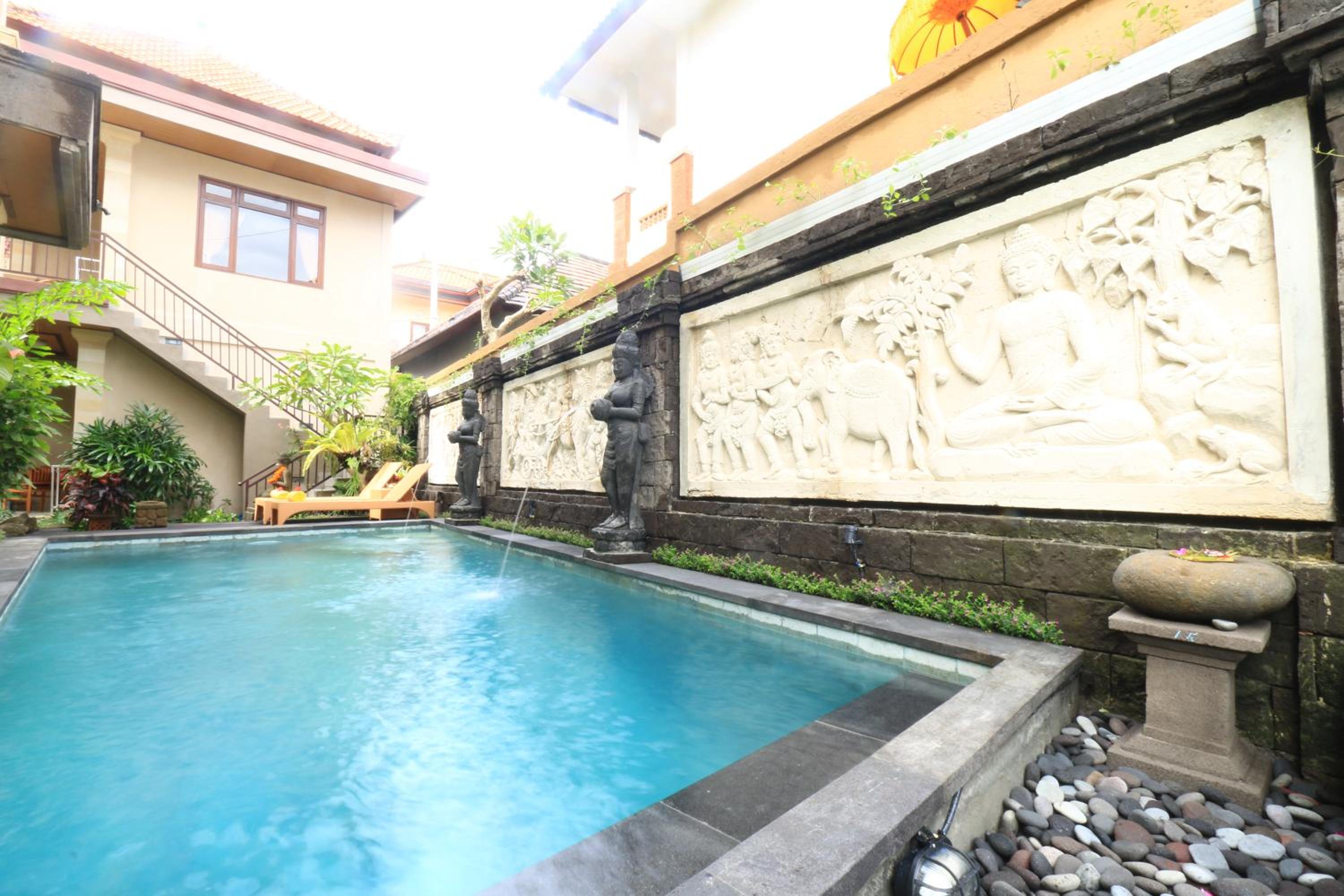 Frangipani Bungalow - Image 4