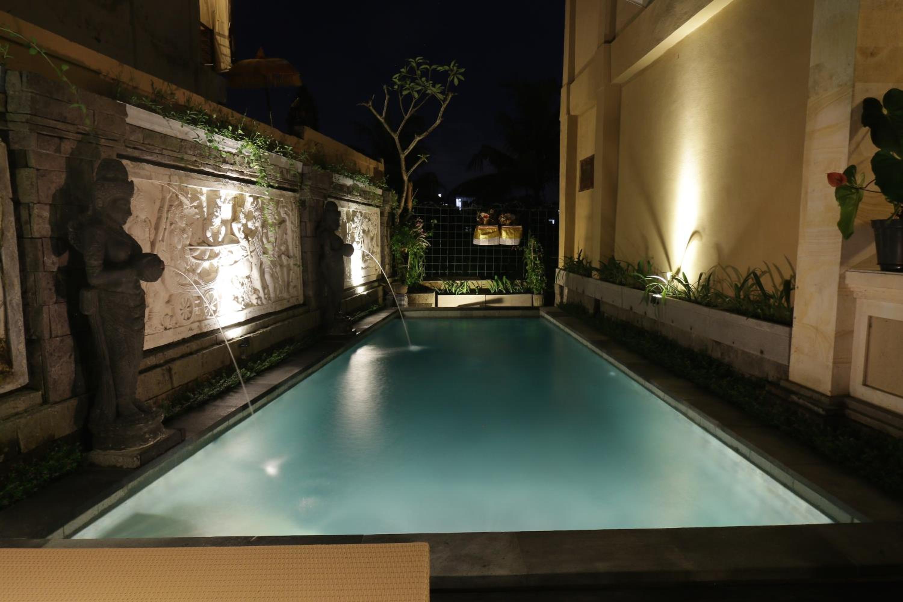 Frangipani Bungalow