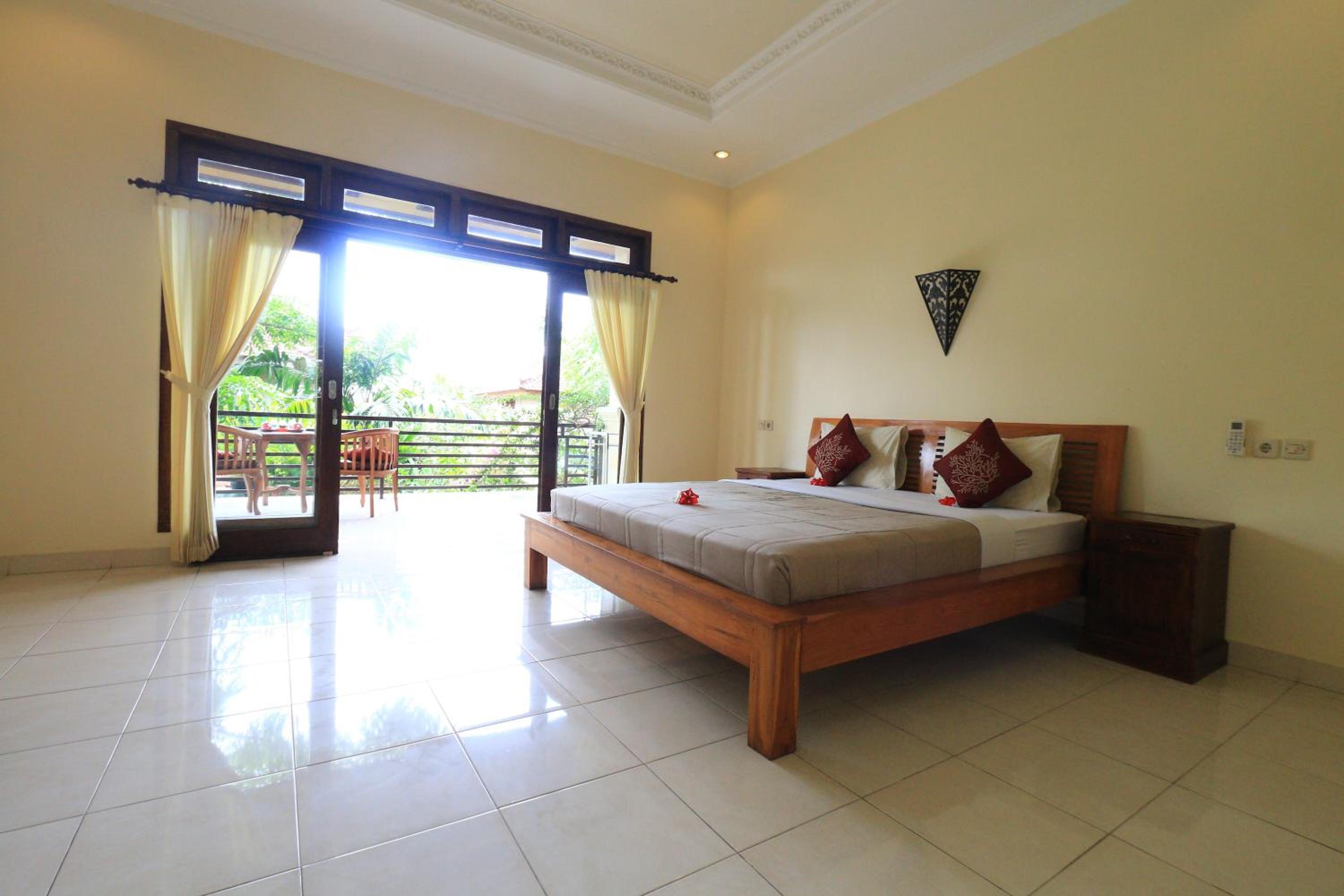 Frangipani Bungalow - Image 2