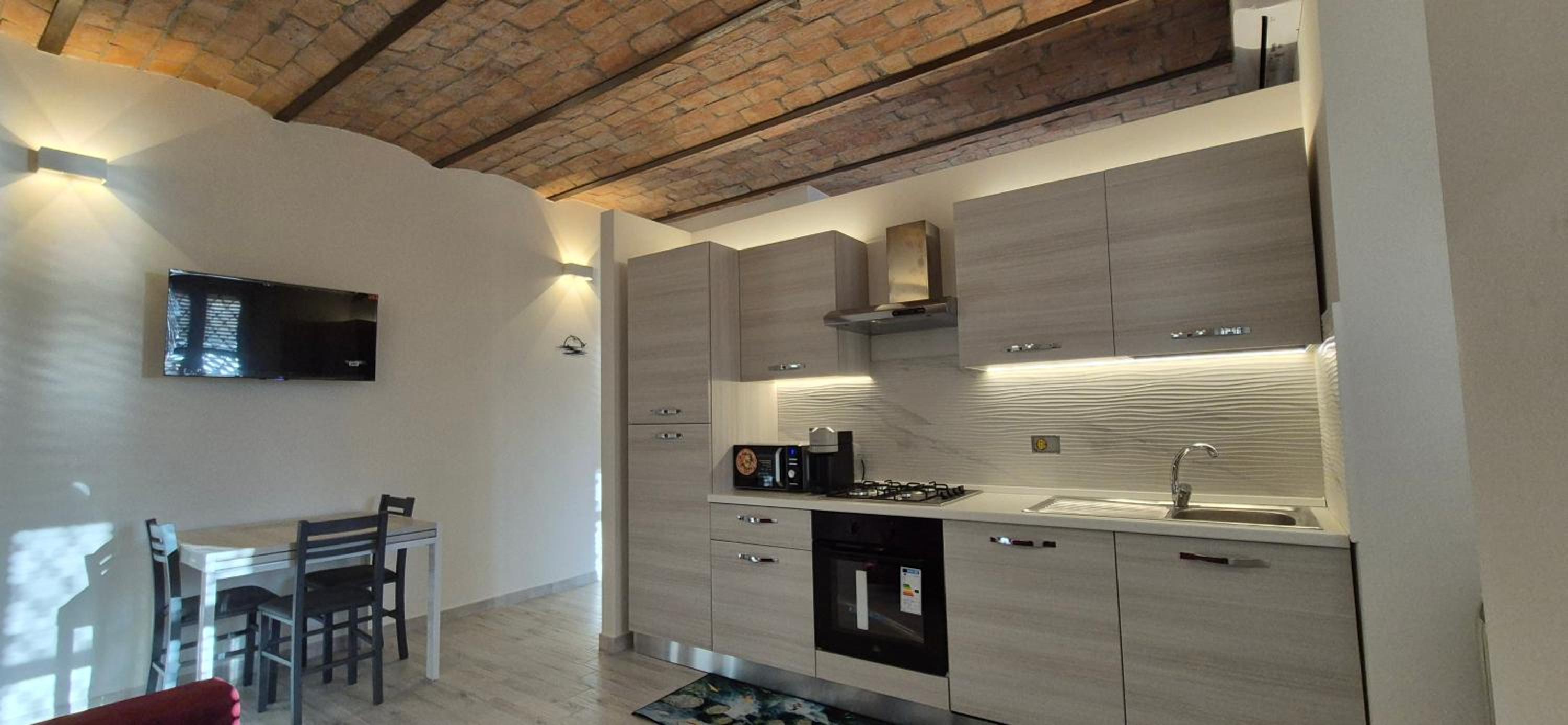 Rome&Beach Home