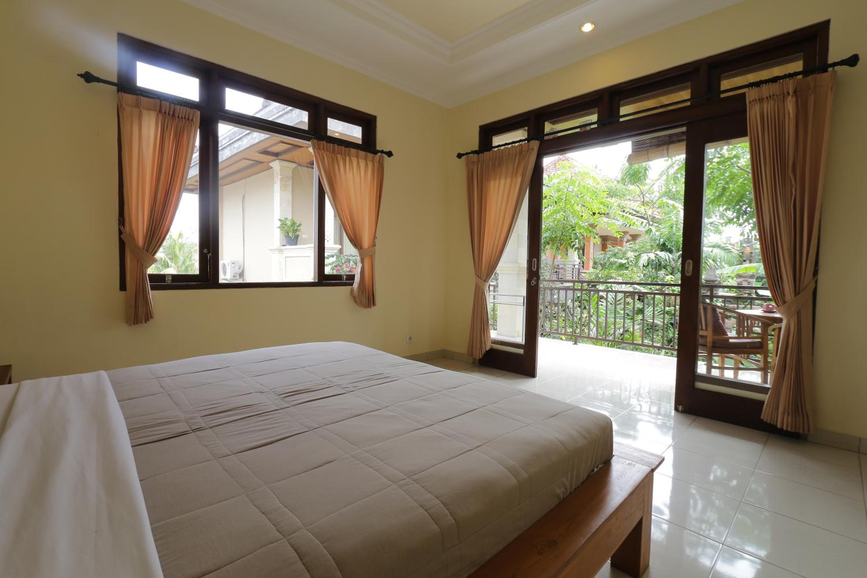 Frangipani Bungalow