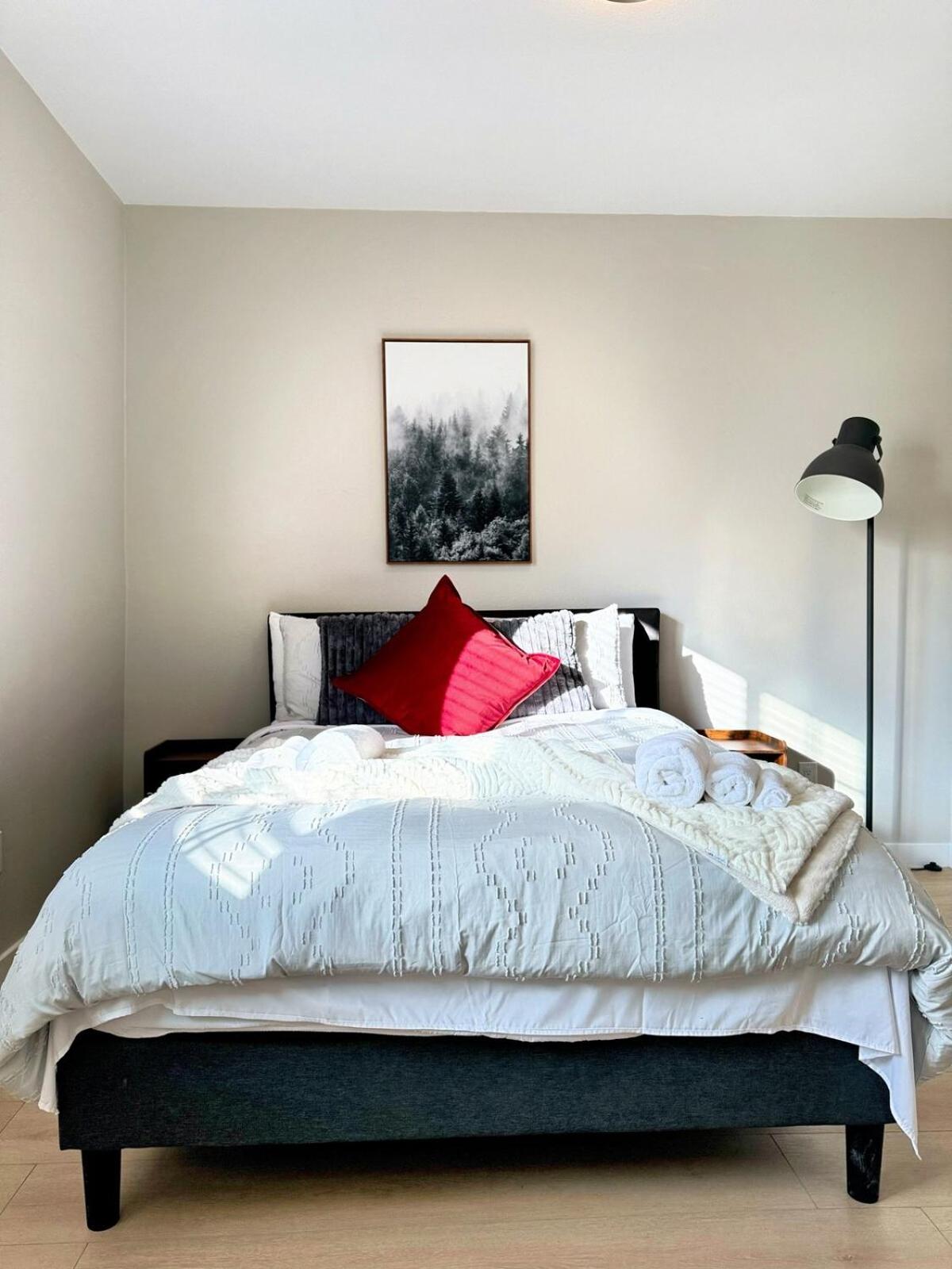 Fire Support 3Bedroom Modern Luxury House in Central Pasadena