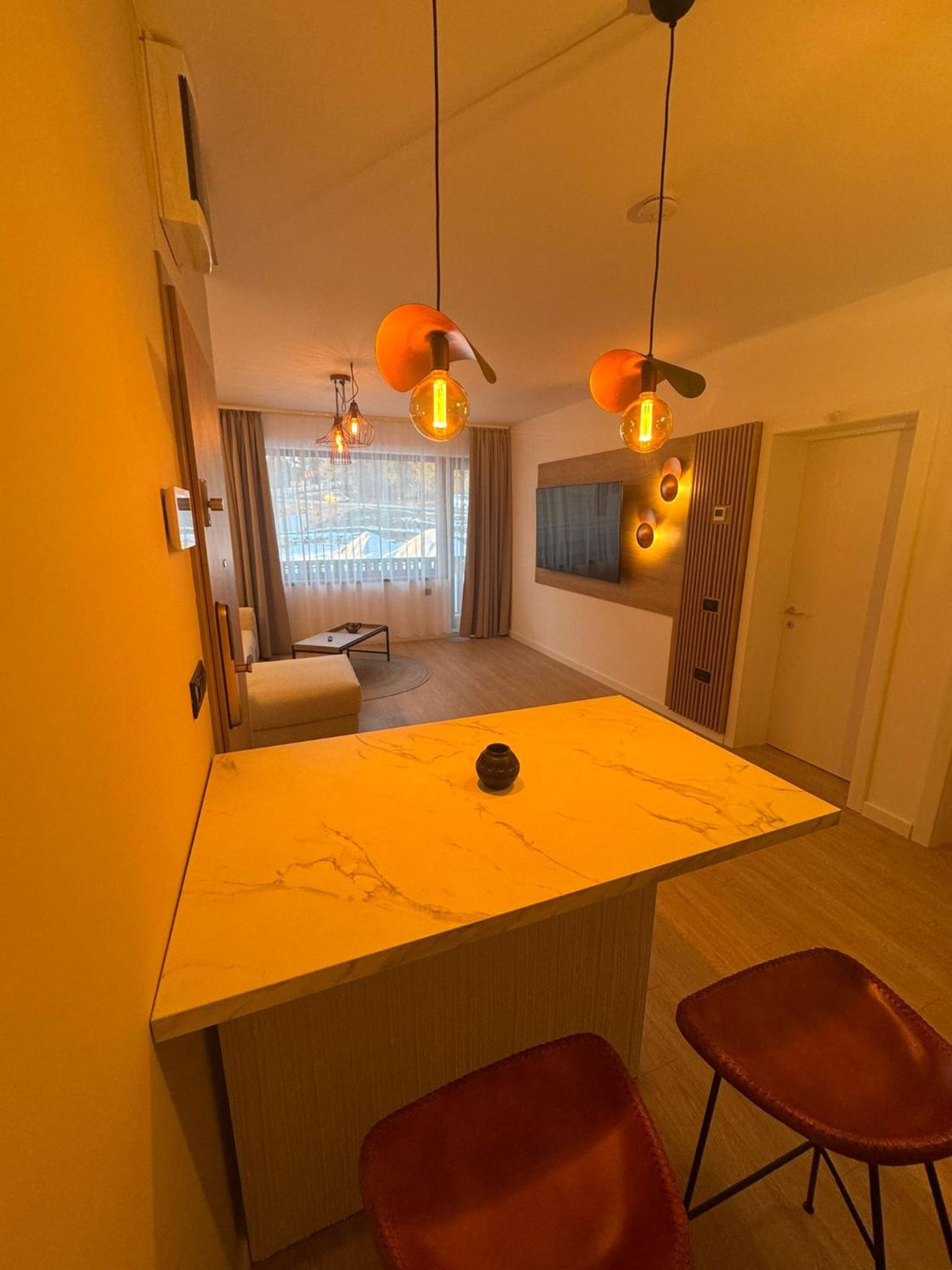Massif Grand Chalet Apartments