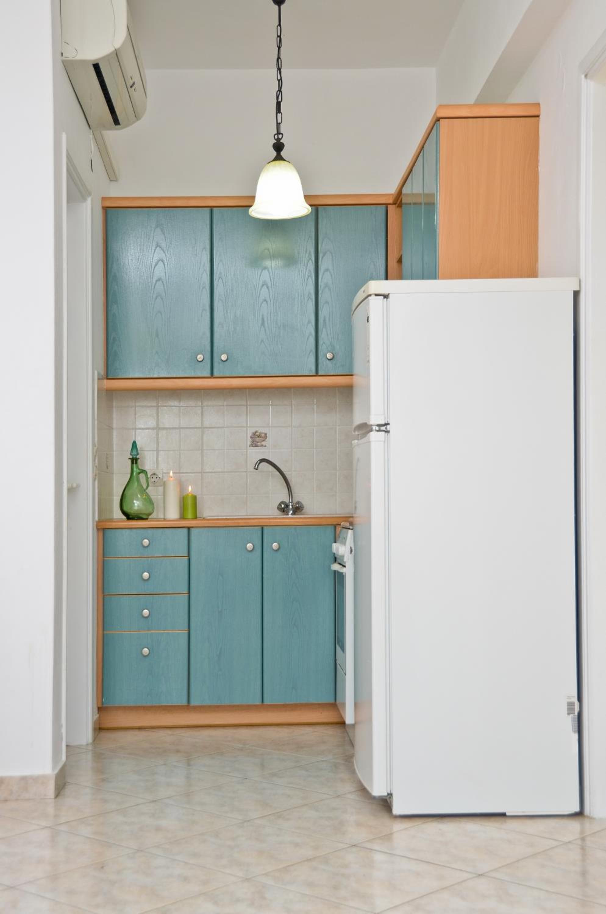Ydreos Studios & Apartments