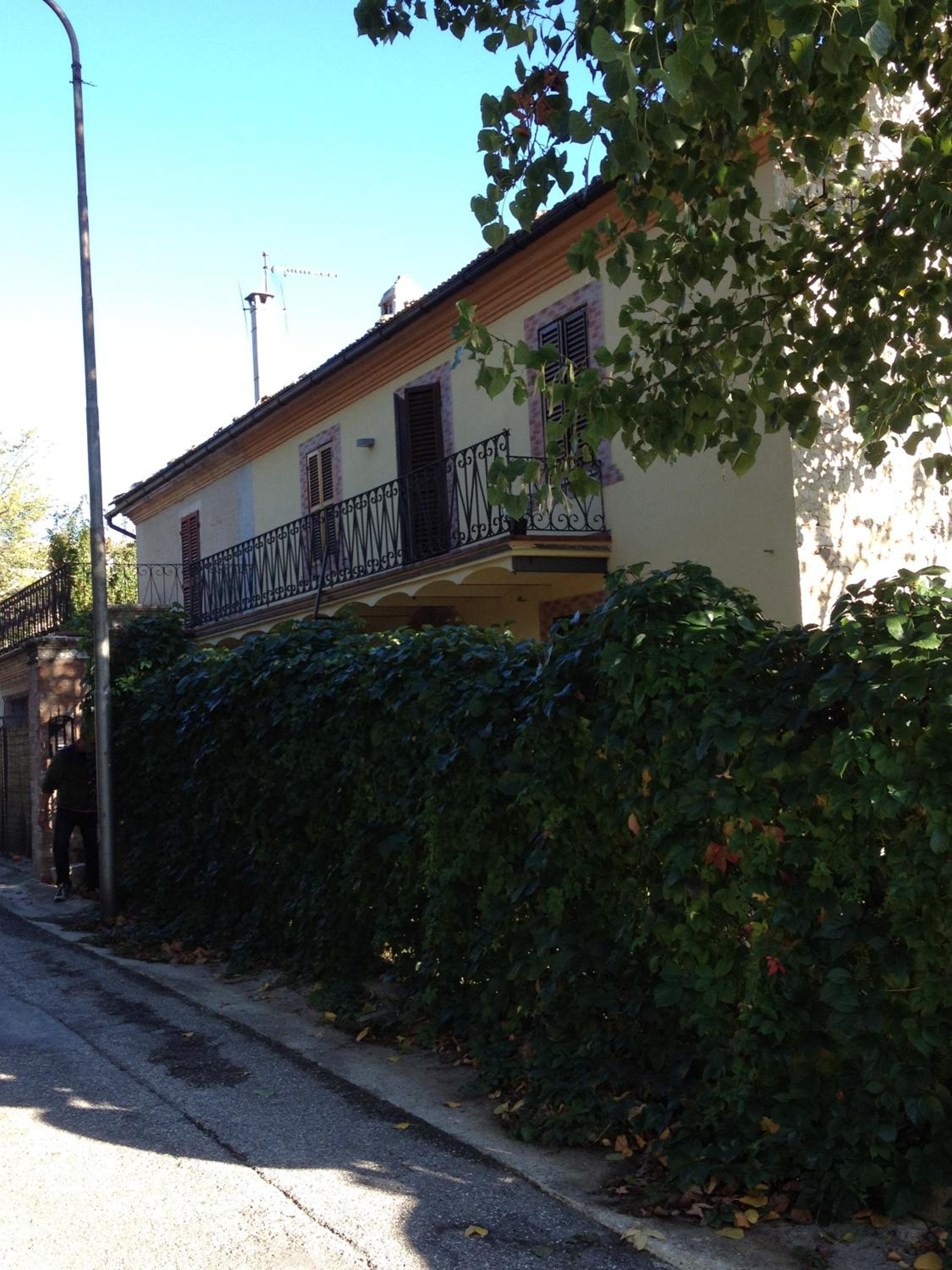 Photo 52