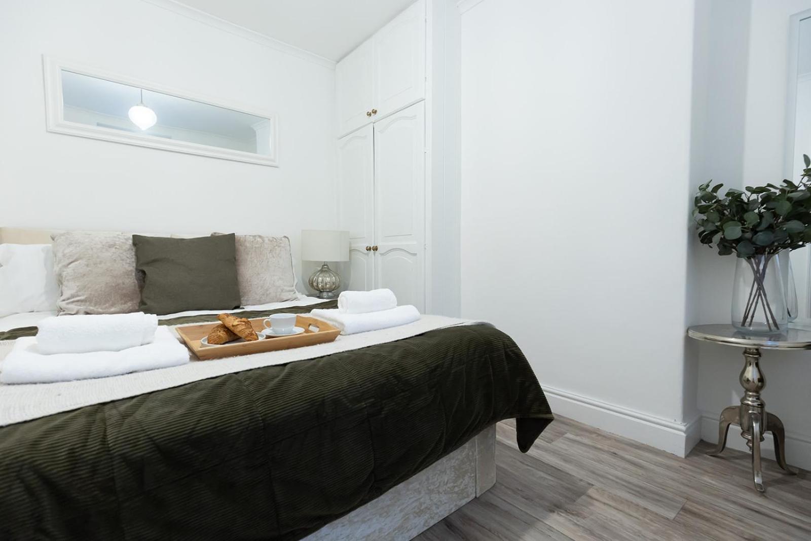 SEA STAR - Coastal 3-Bed Retreat in the Heart of Whitby